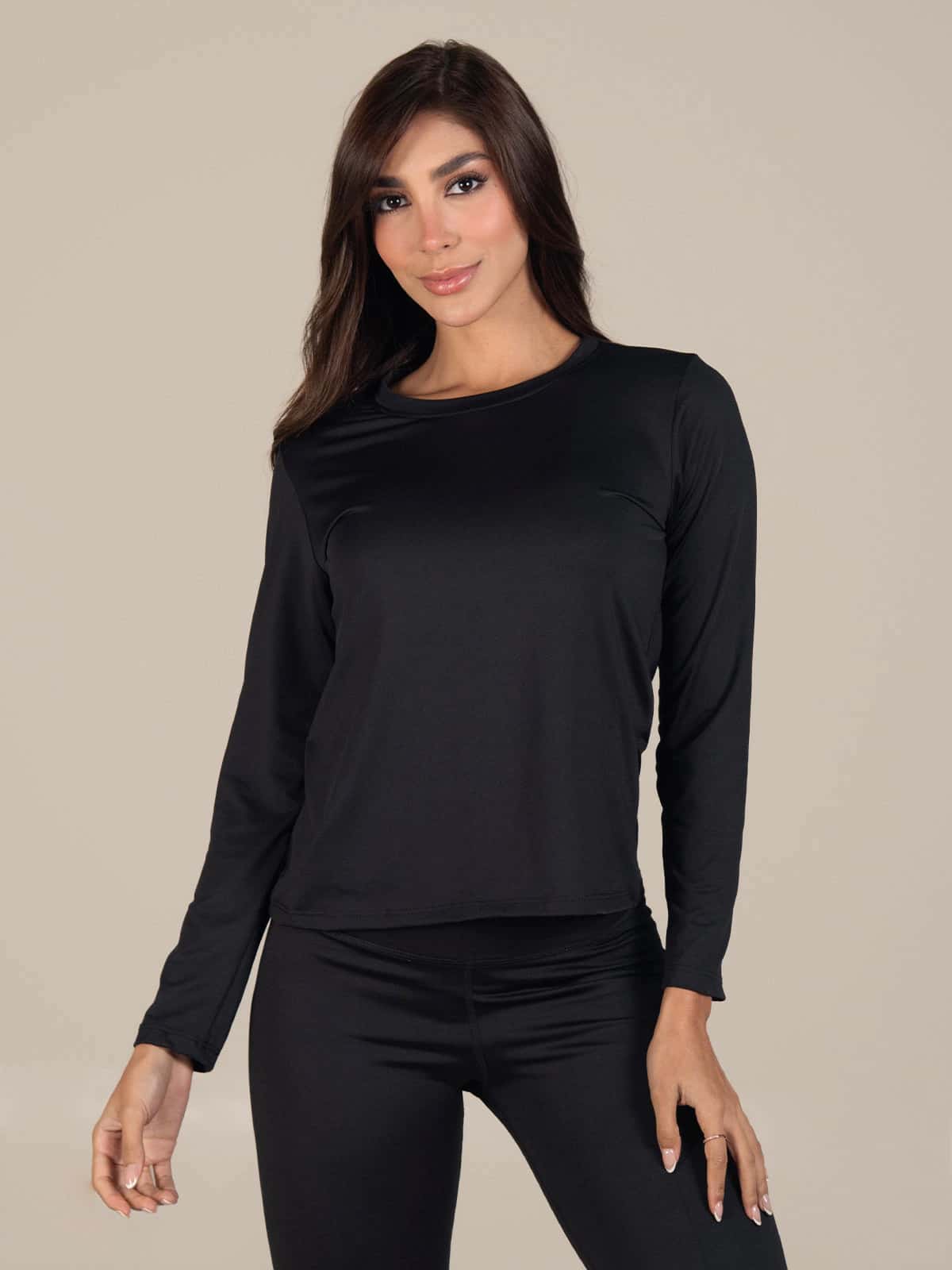 Buzo basico femenino ibiza negro