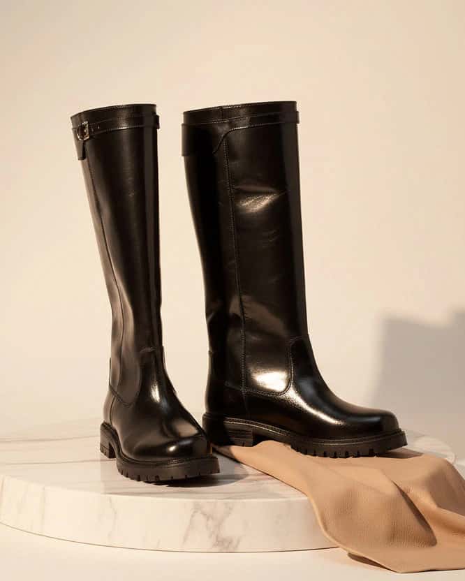 MUESTRA 2622 VALENCIANO NEGRO