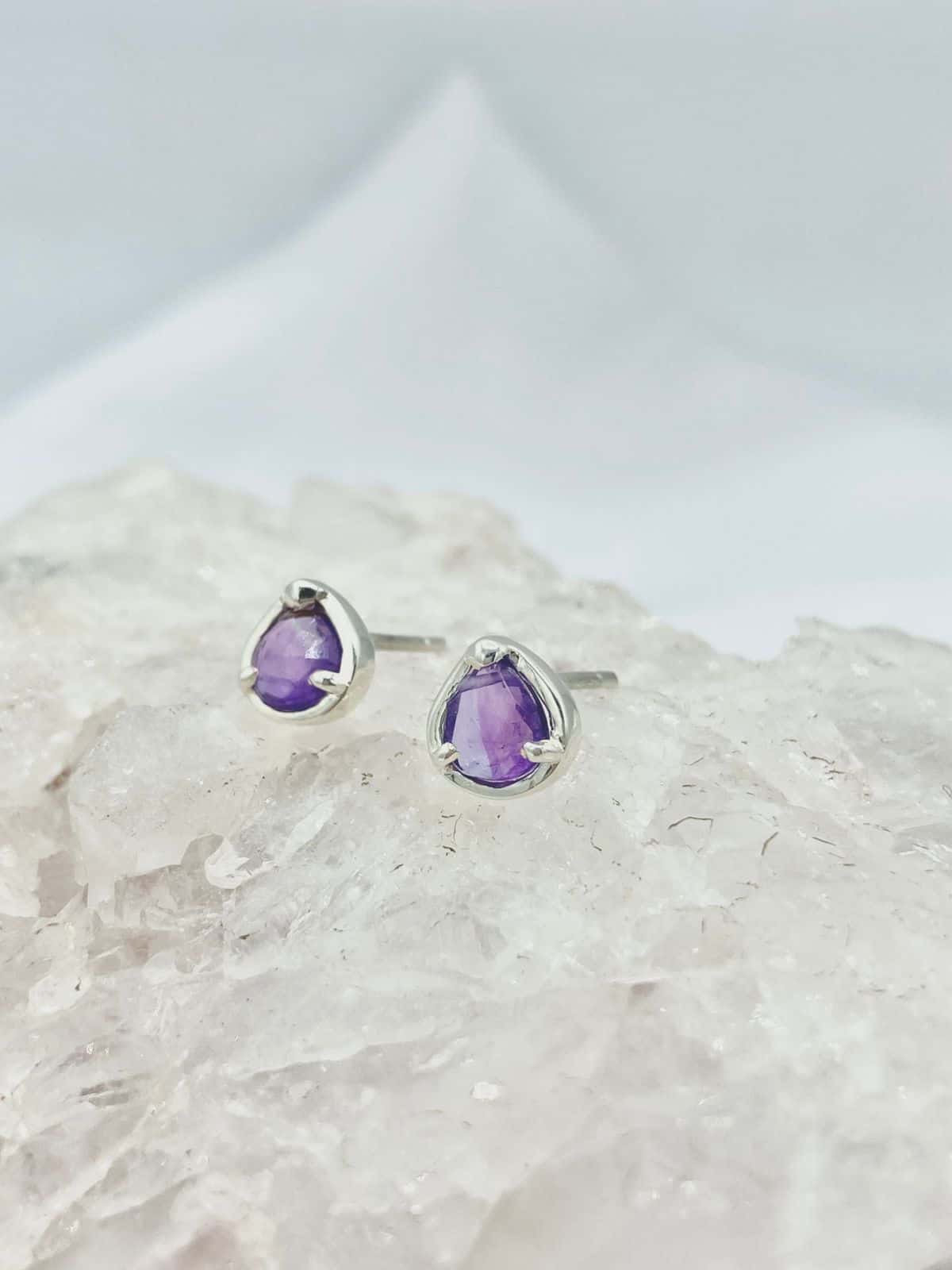 Aretes Amatista gotas mini