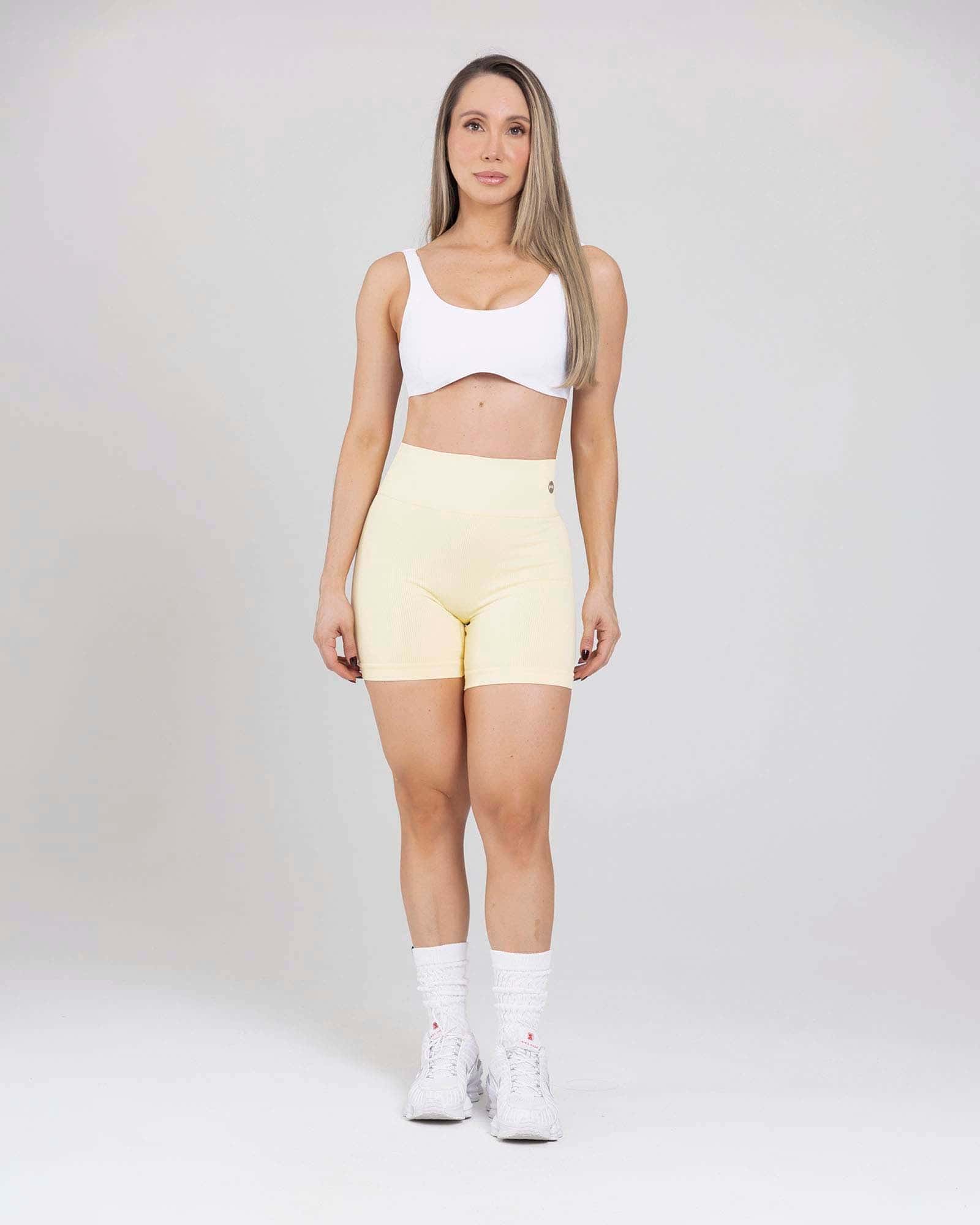 Short motion seamless amarillo flexi FIBER