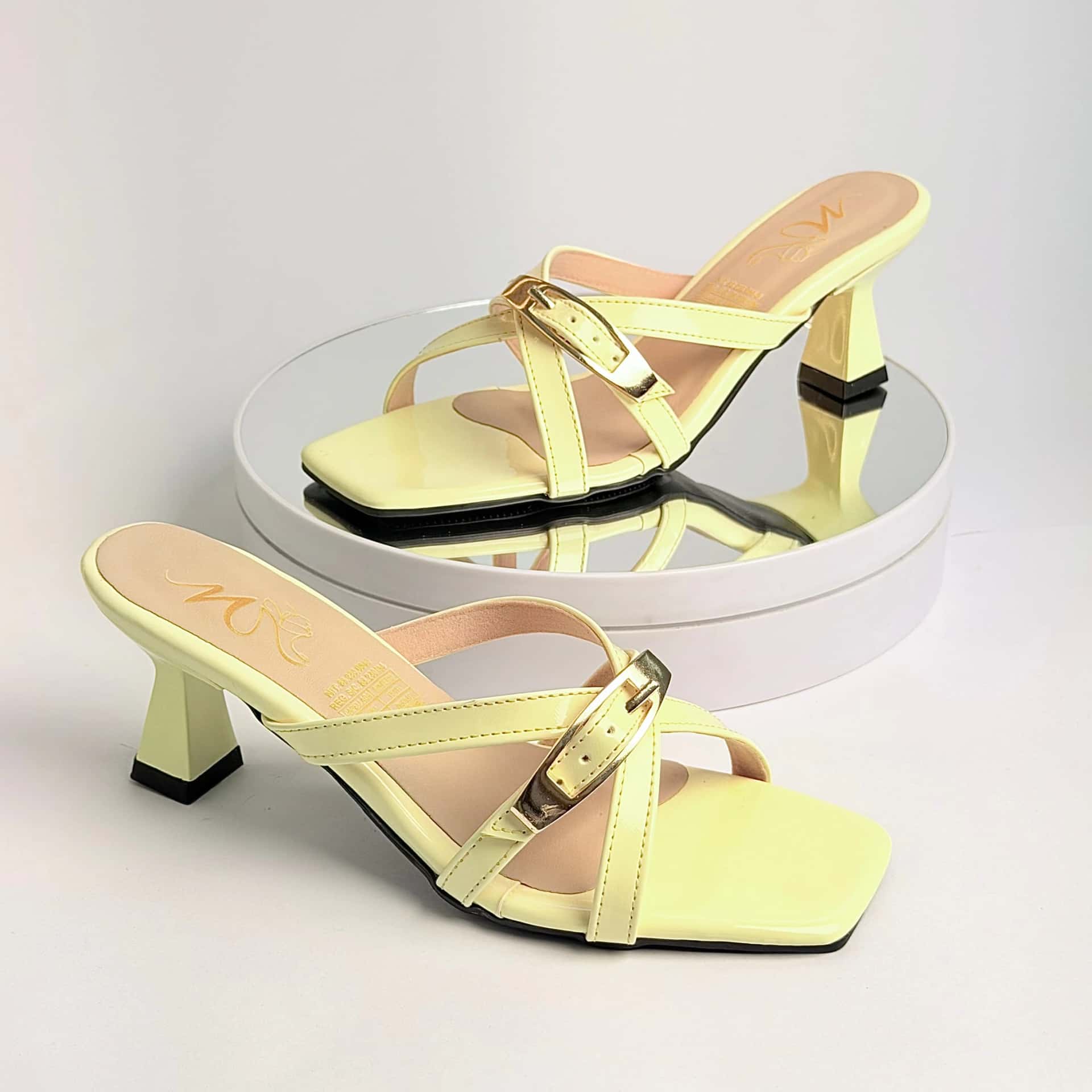 Tacón Ref. 5037 | 5 1/2