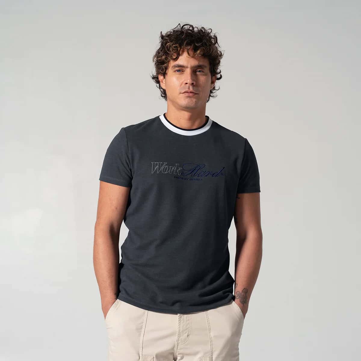 Camiseta Slim Basica Nine