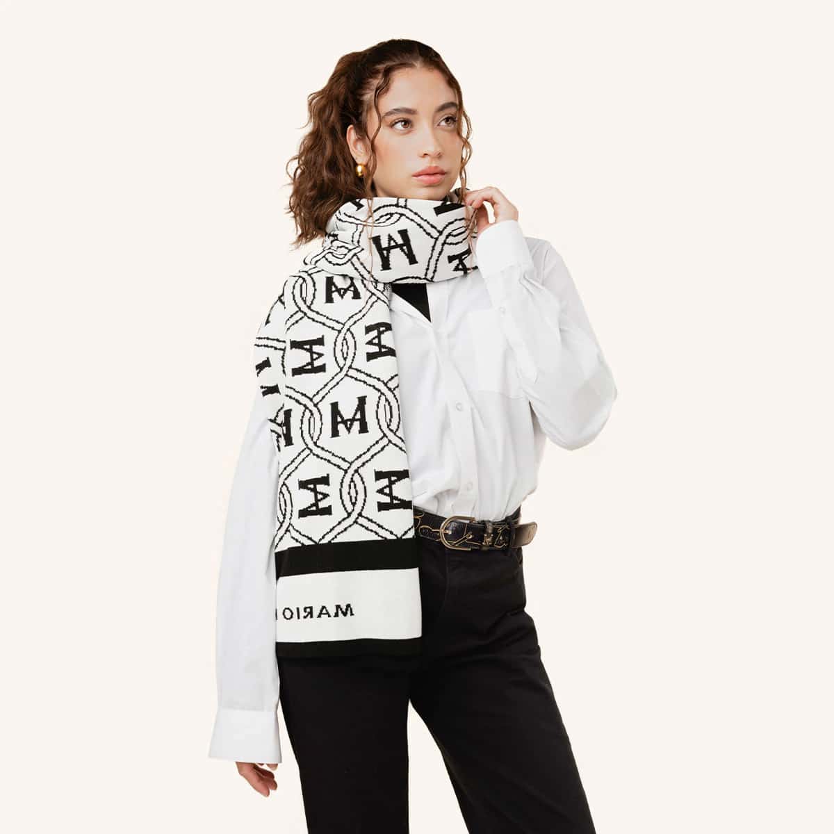 Estola Iza Palenque Negro Beige Cloud