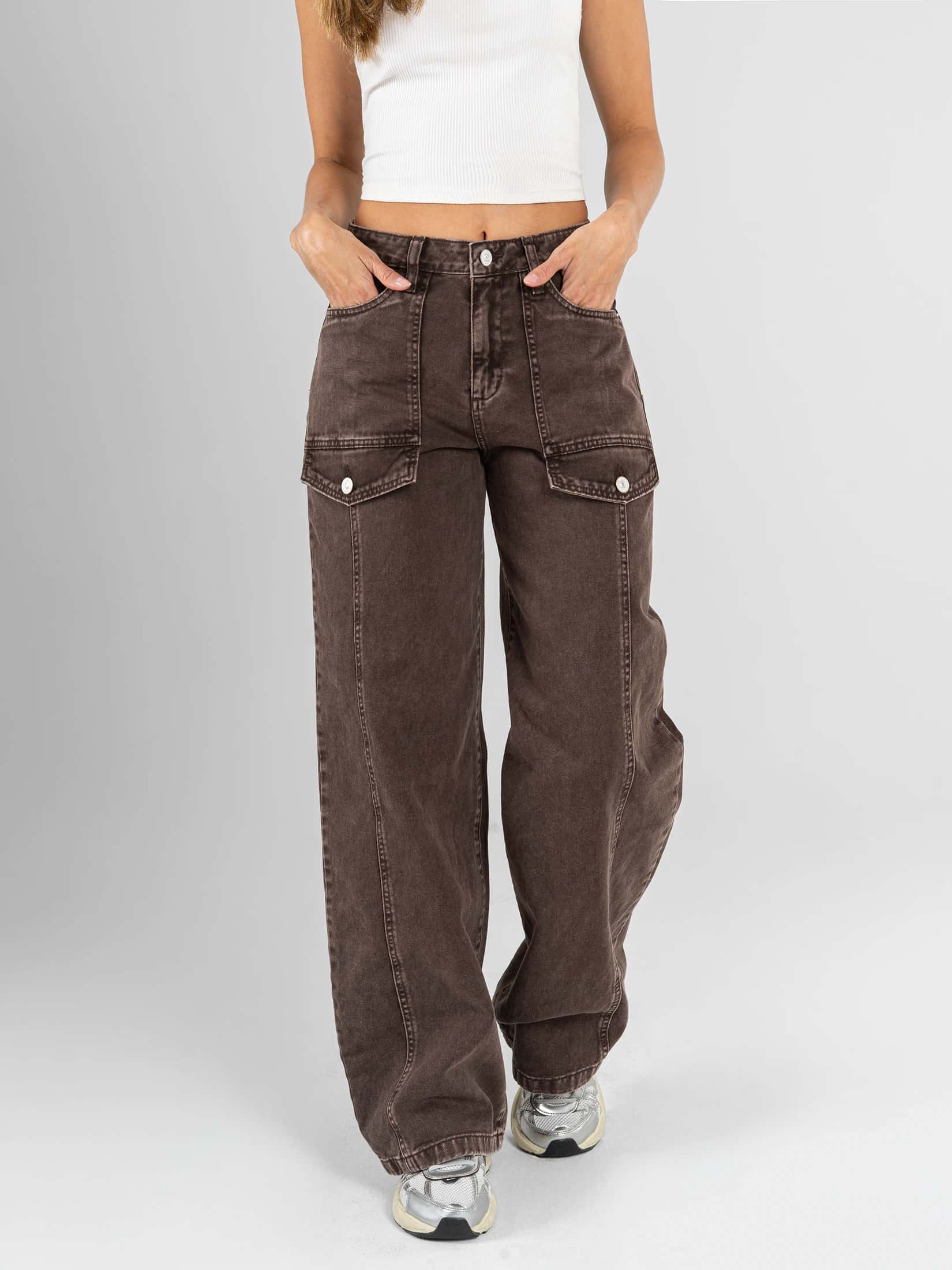 Ref: 0620620 Pantalón Cargo rígido, tiro alto, tono café