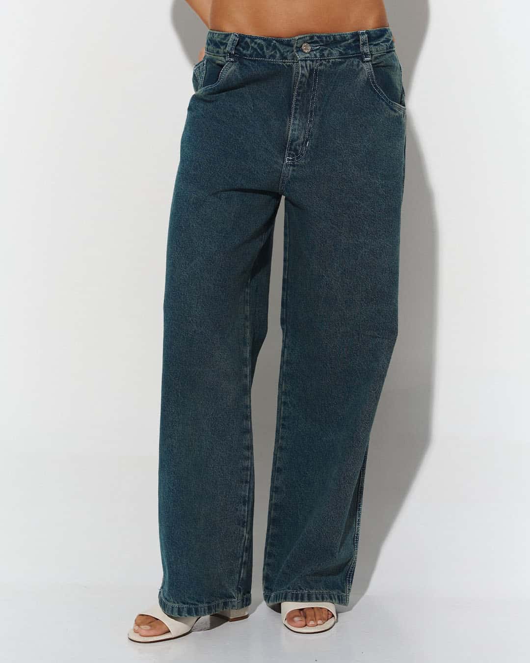 Jean wide leg simetría