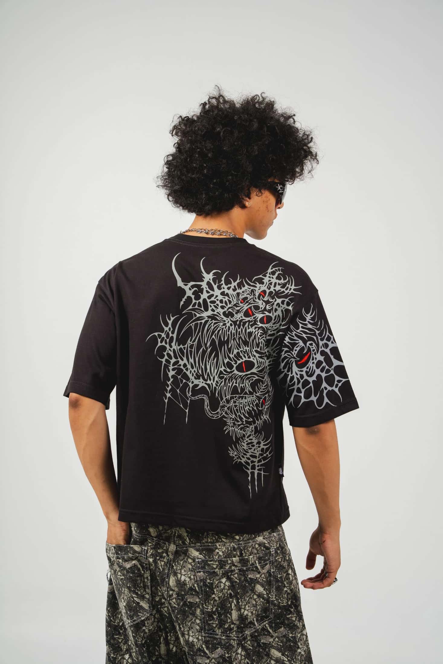 Camiseta crimson eyes - miniatura 5