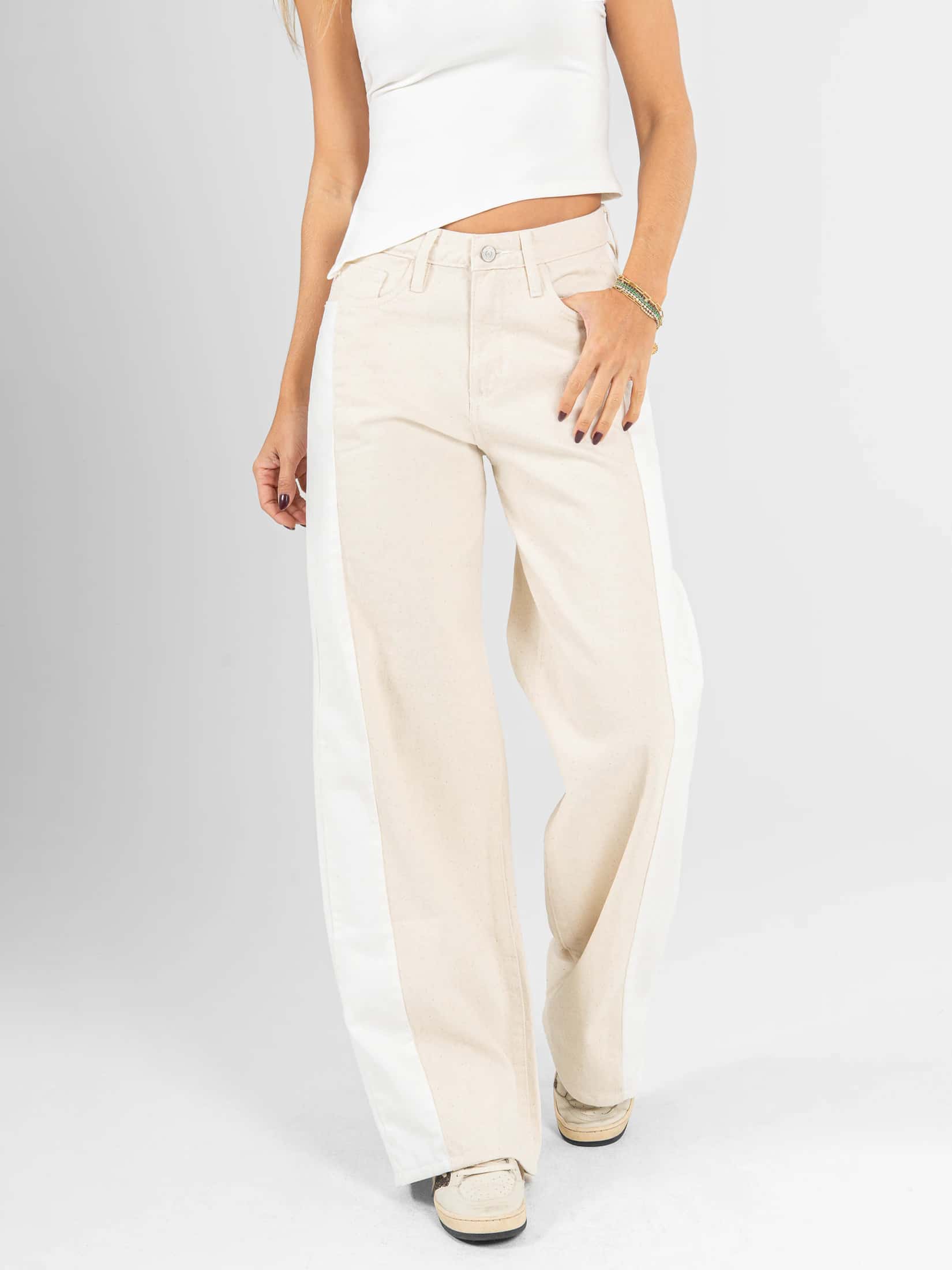 Ref: 0620666 Pantalón wide leg, rígido, tiro alto, con cortes a contraste