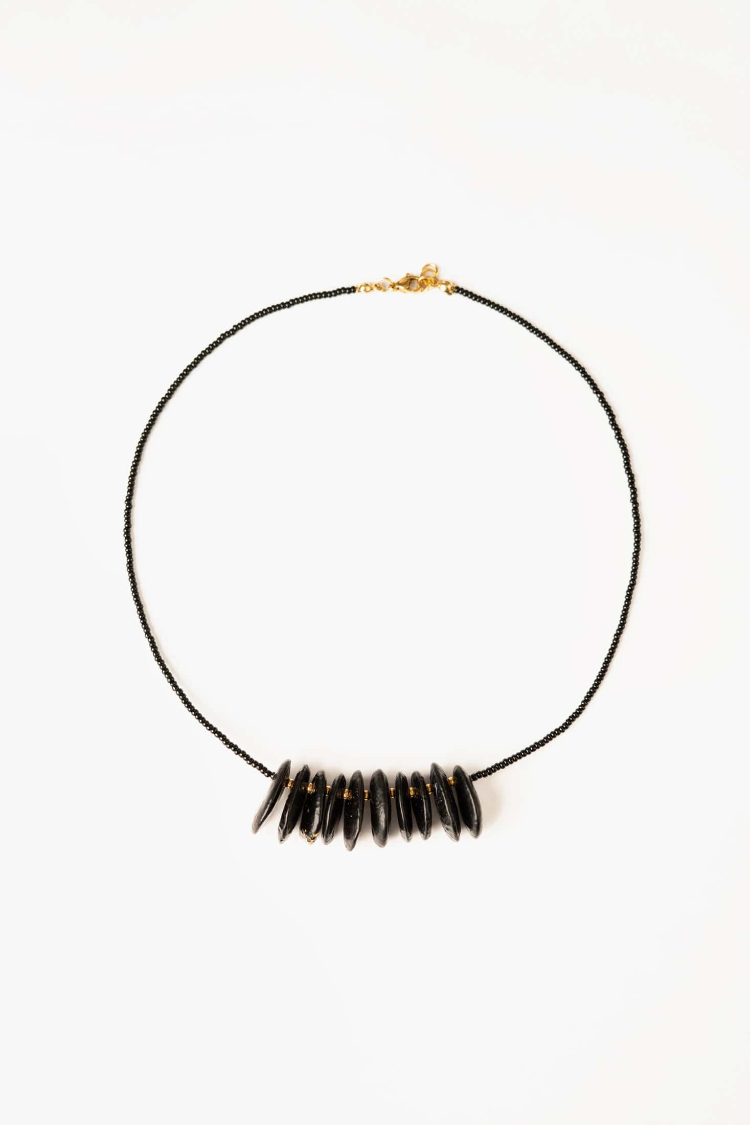 Collar Arado Frijol Negro