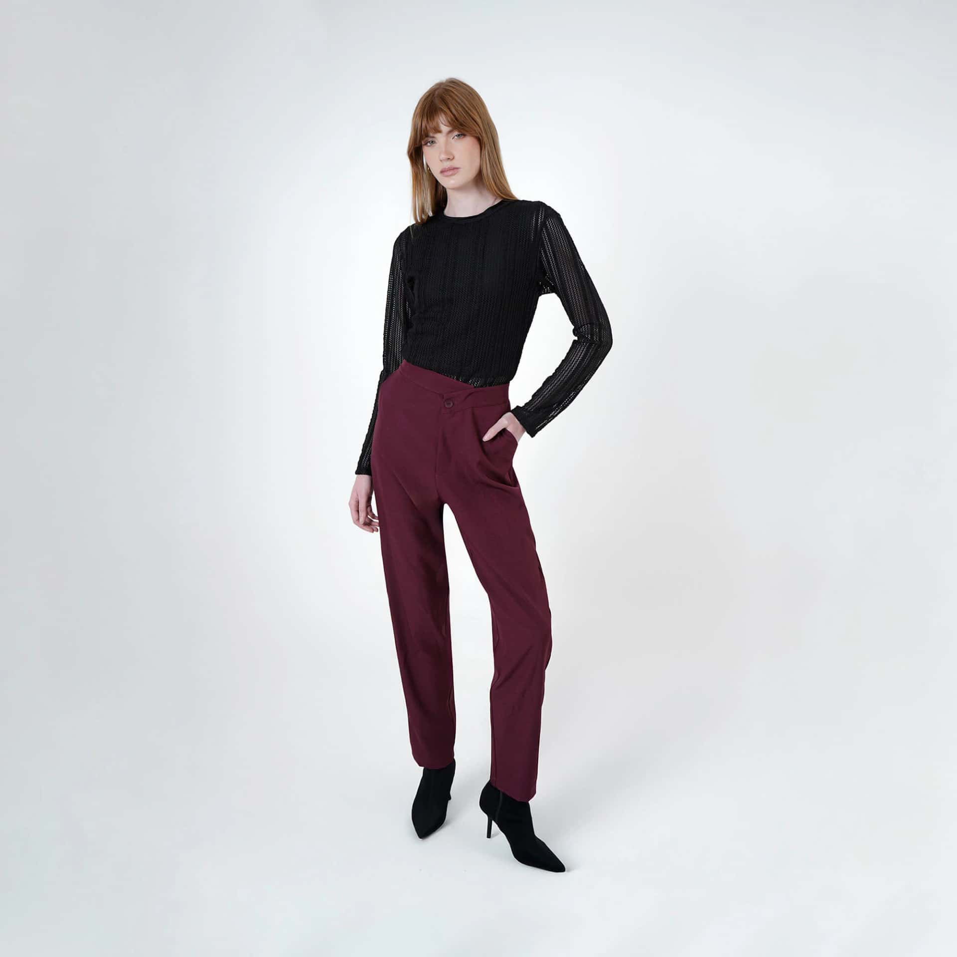 Pantalón clásico bota recta asimétrico
