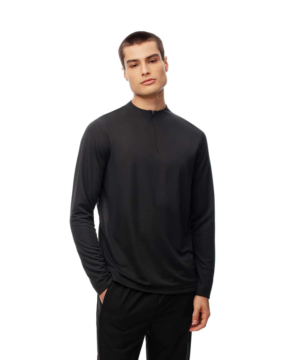 Buzo regular half zip negro hombre