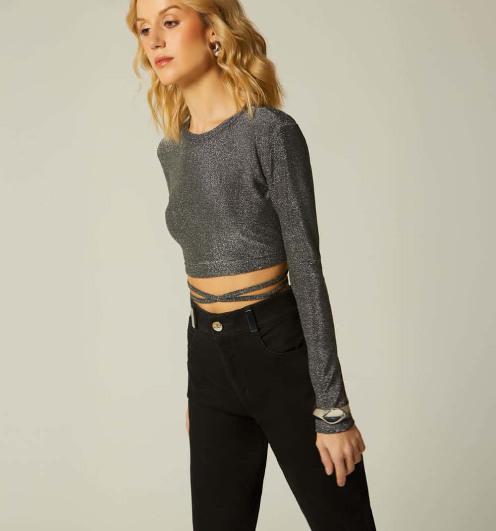 Blusa manga larga escote en espalda
