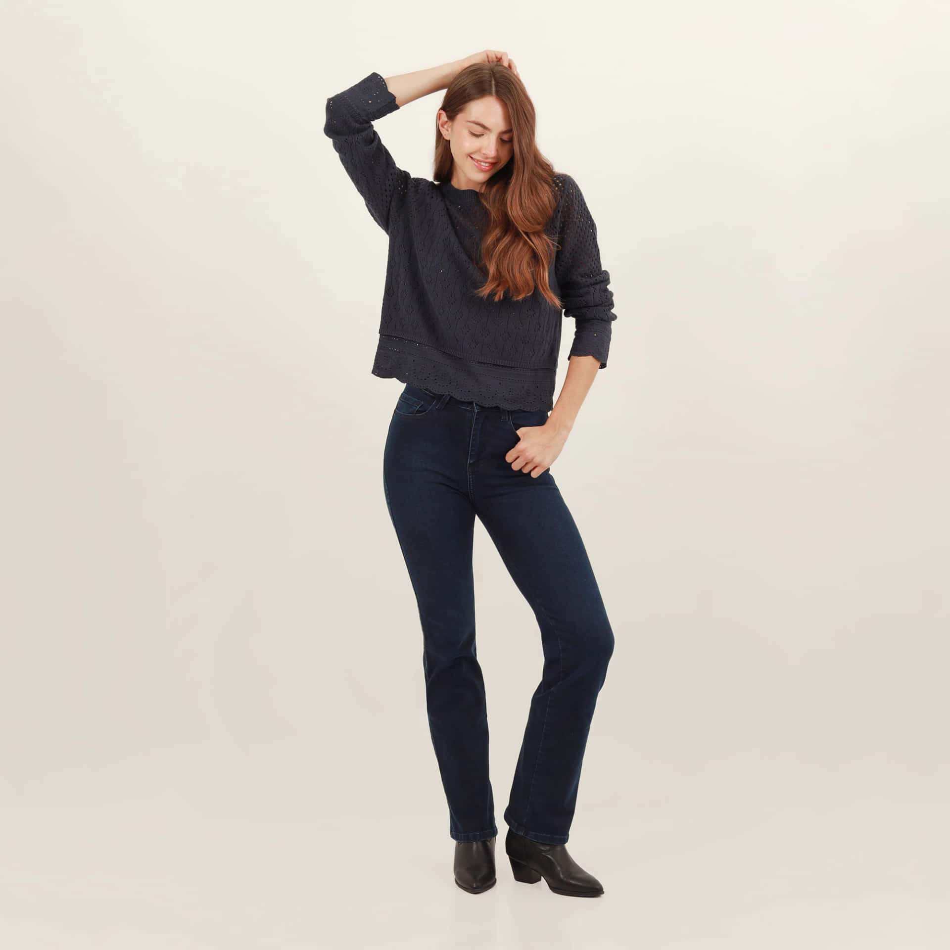 Jean Diva Tiro Medio Bota Recta