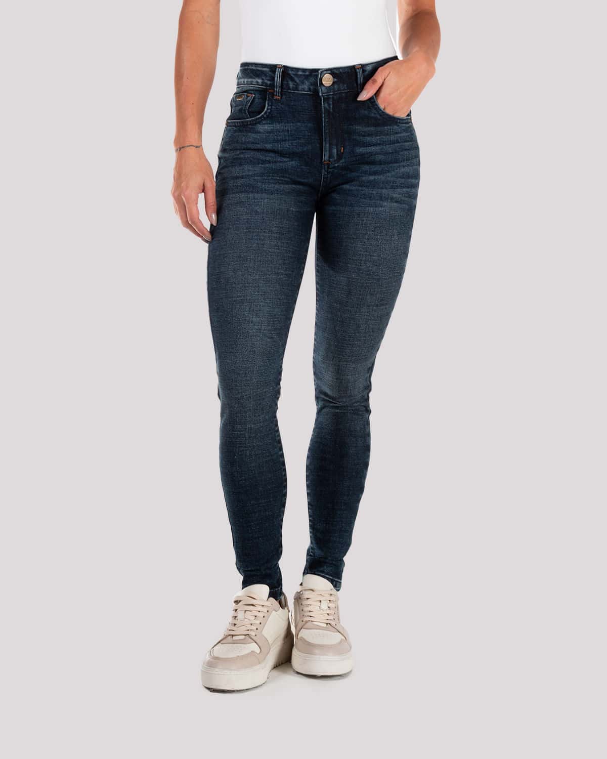 Jean tono oscuro para Mujer