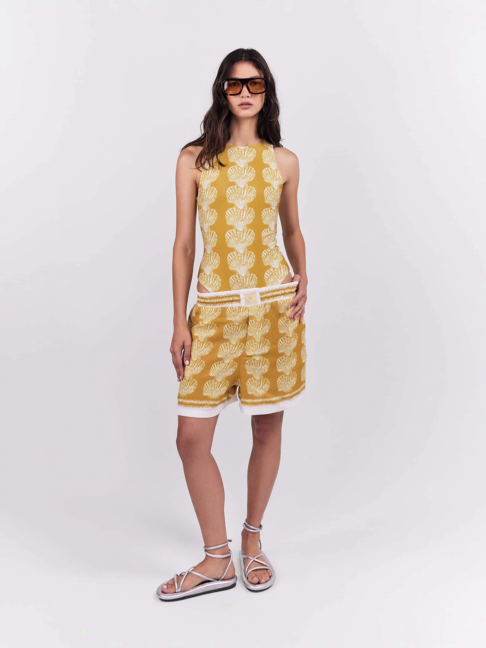 Short Elastico Oasis - Oro