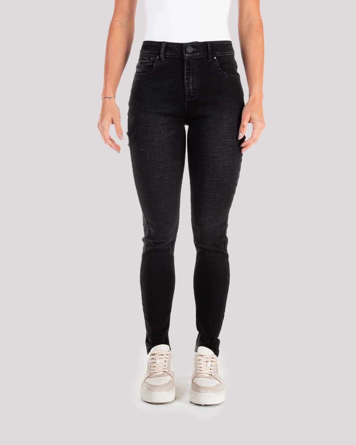 Jean skinny negro para mujer