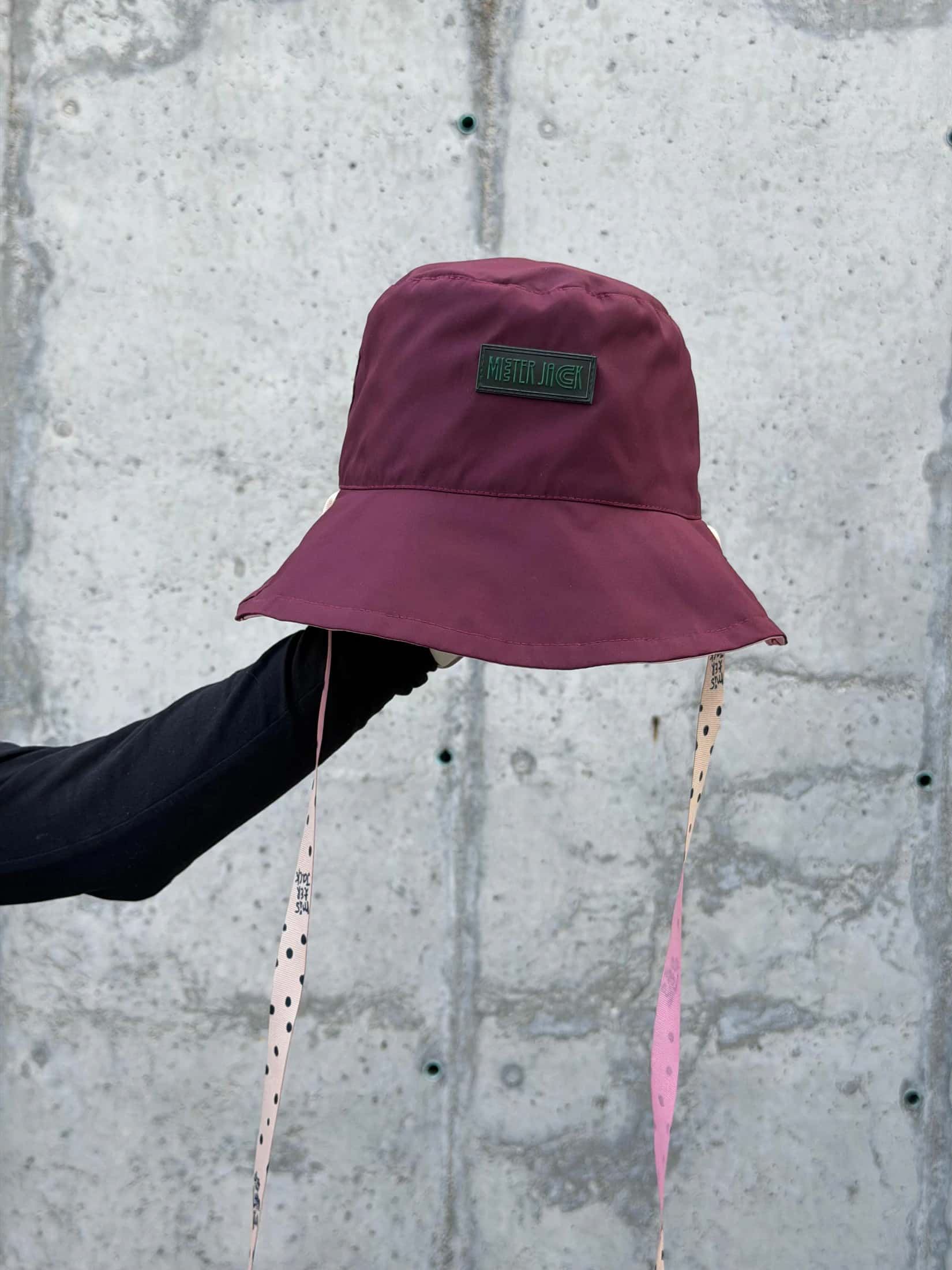 Bucket Hat Doble Faz Vinotinto Rosa - miniatura 6
