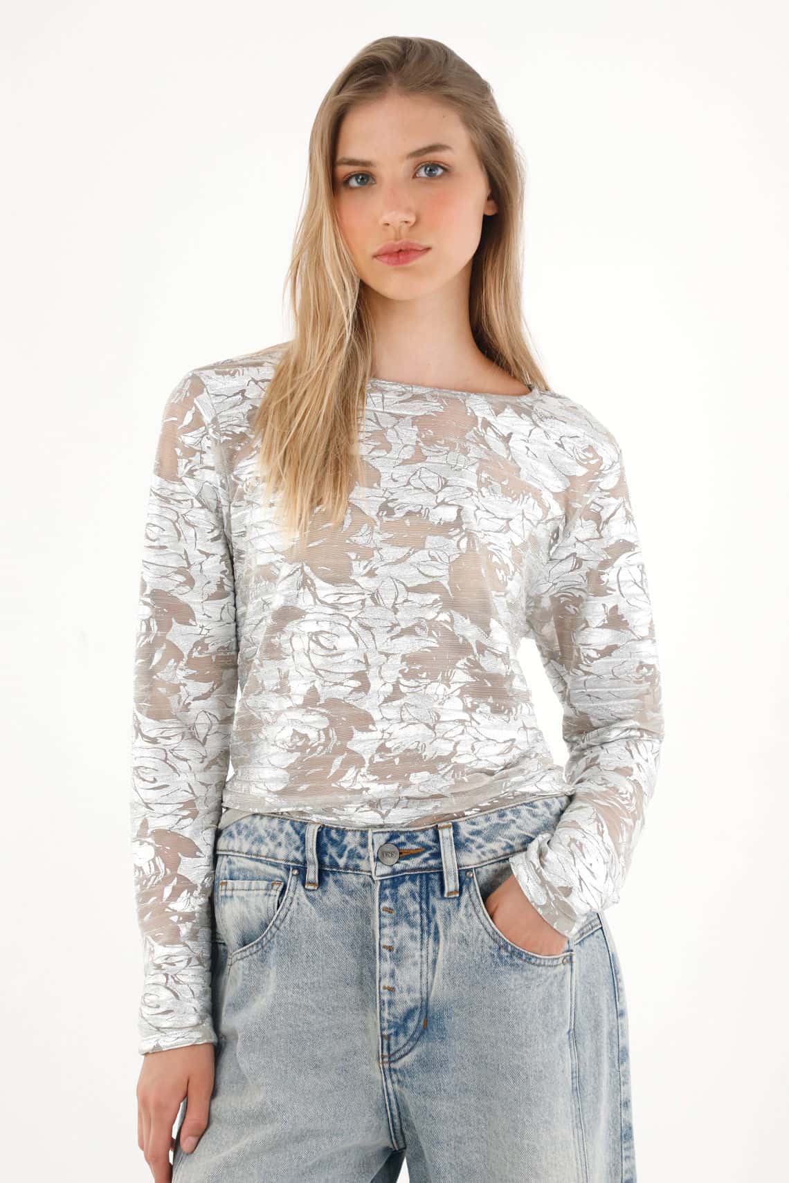 Camiseta con efecto metalizado manga larga con caída ligera para mujer