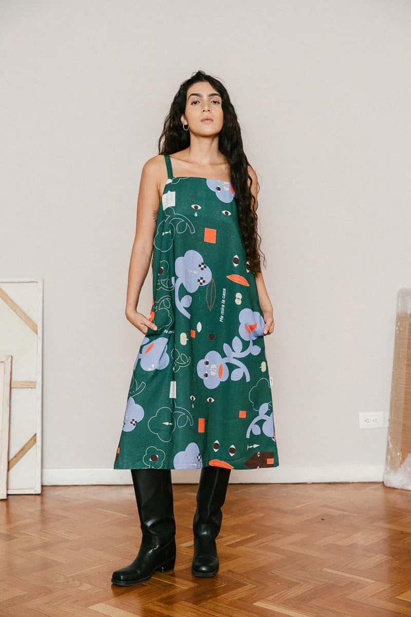 DRESS FACES WE SEE