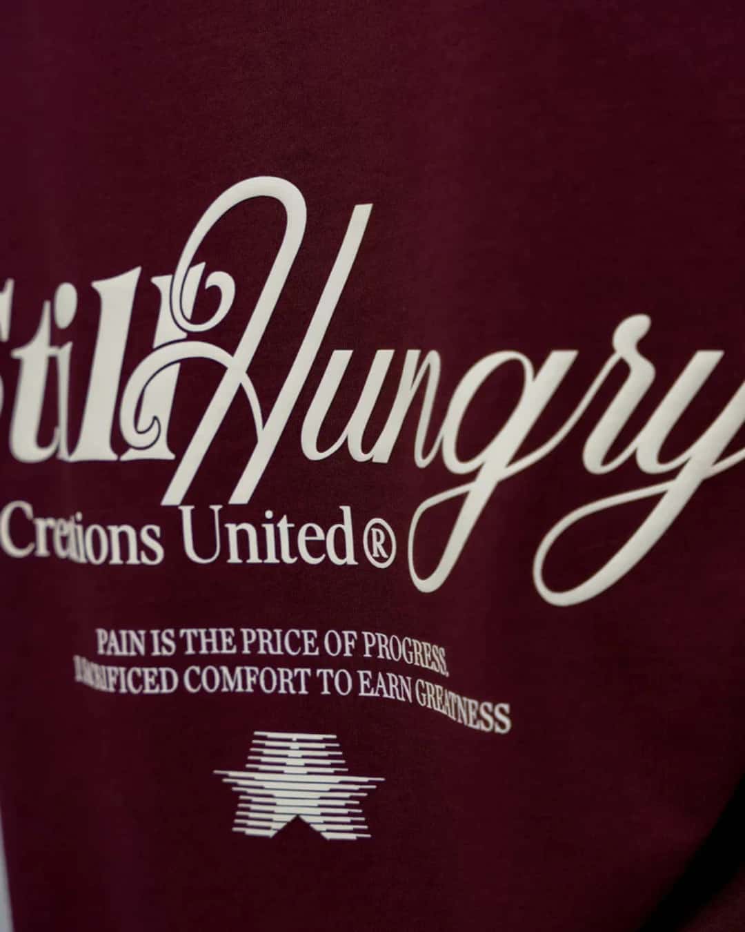 STILL HUNGRY BURGUNDY T-SHIRT - miniatura 3