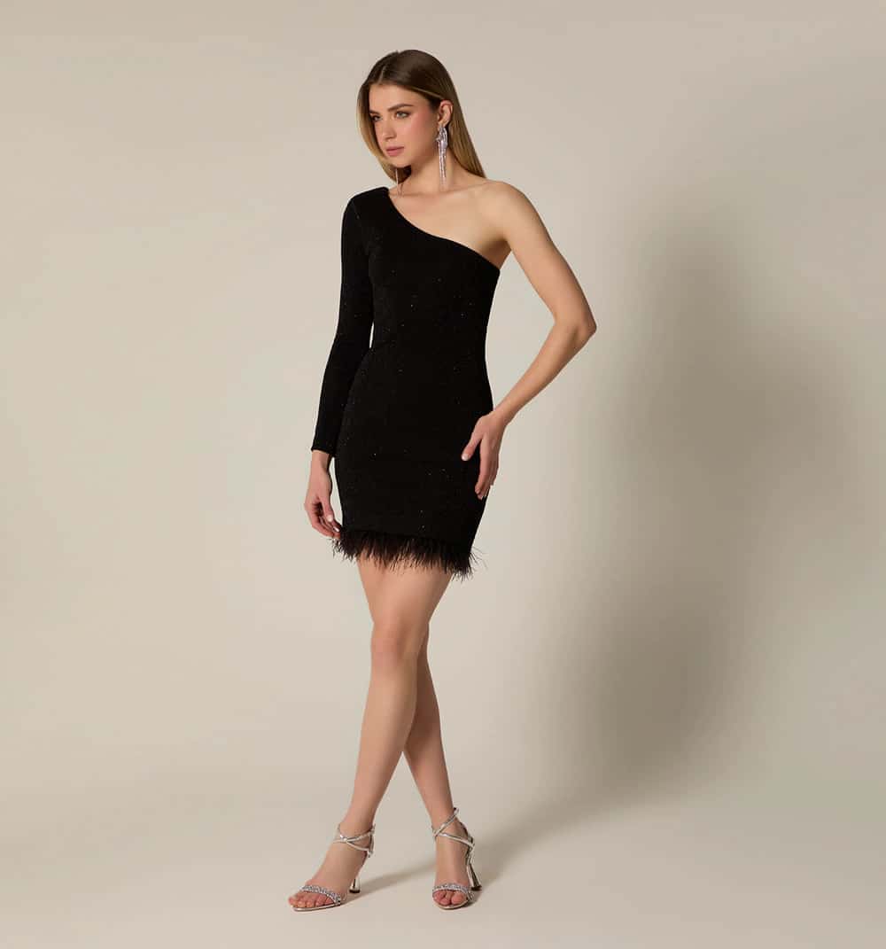Vestido corto una sola manga