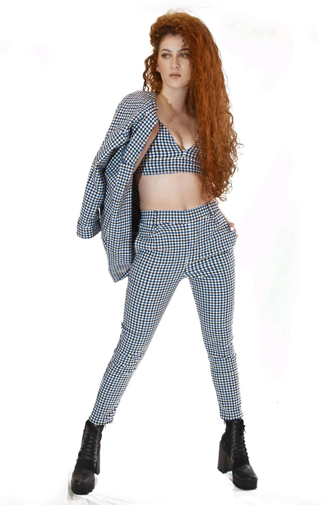 Total Look cuadro azul
