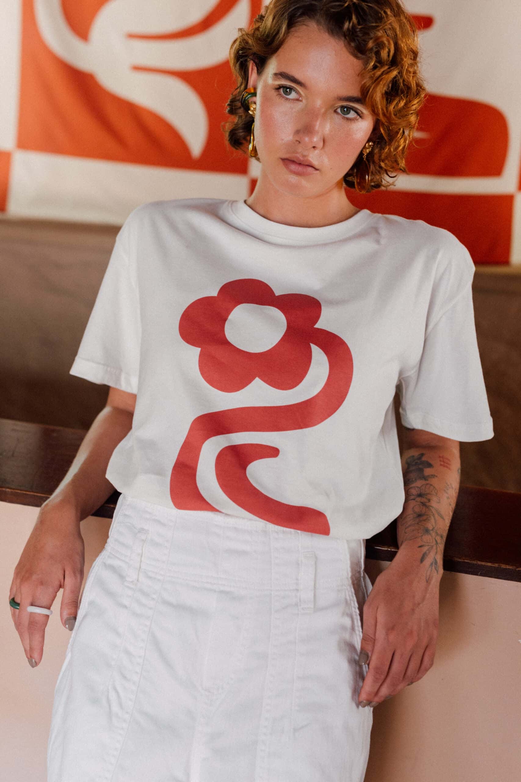 CAMISETA FLOR MEDITERRANEA