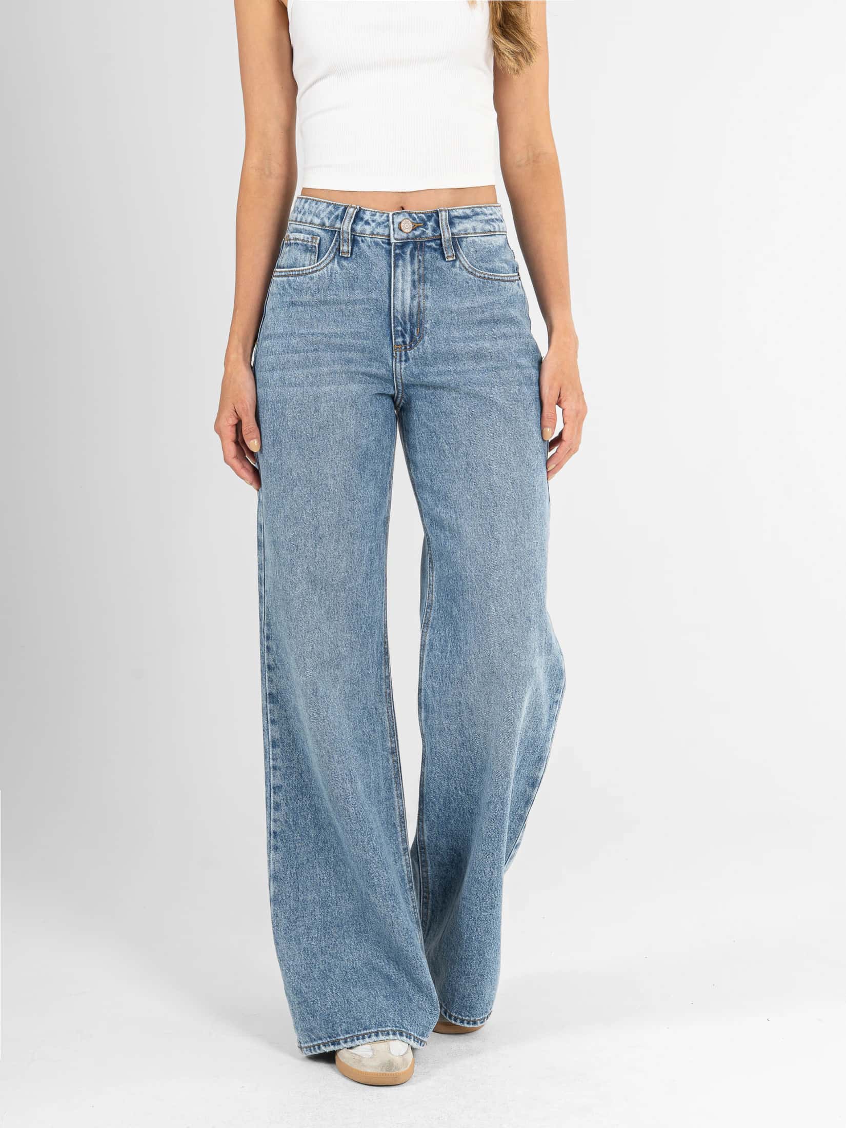 Ref: 066612 Jean mom flare, rígido, tiro alto, diseño cinco bolsillo, tono azul medio - miniatura 1