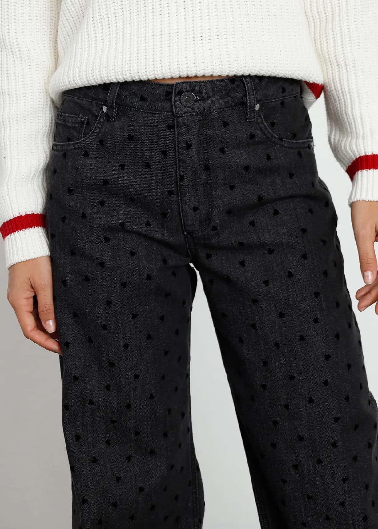 Jean Wide Leg con print de corazones