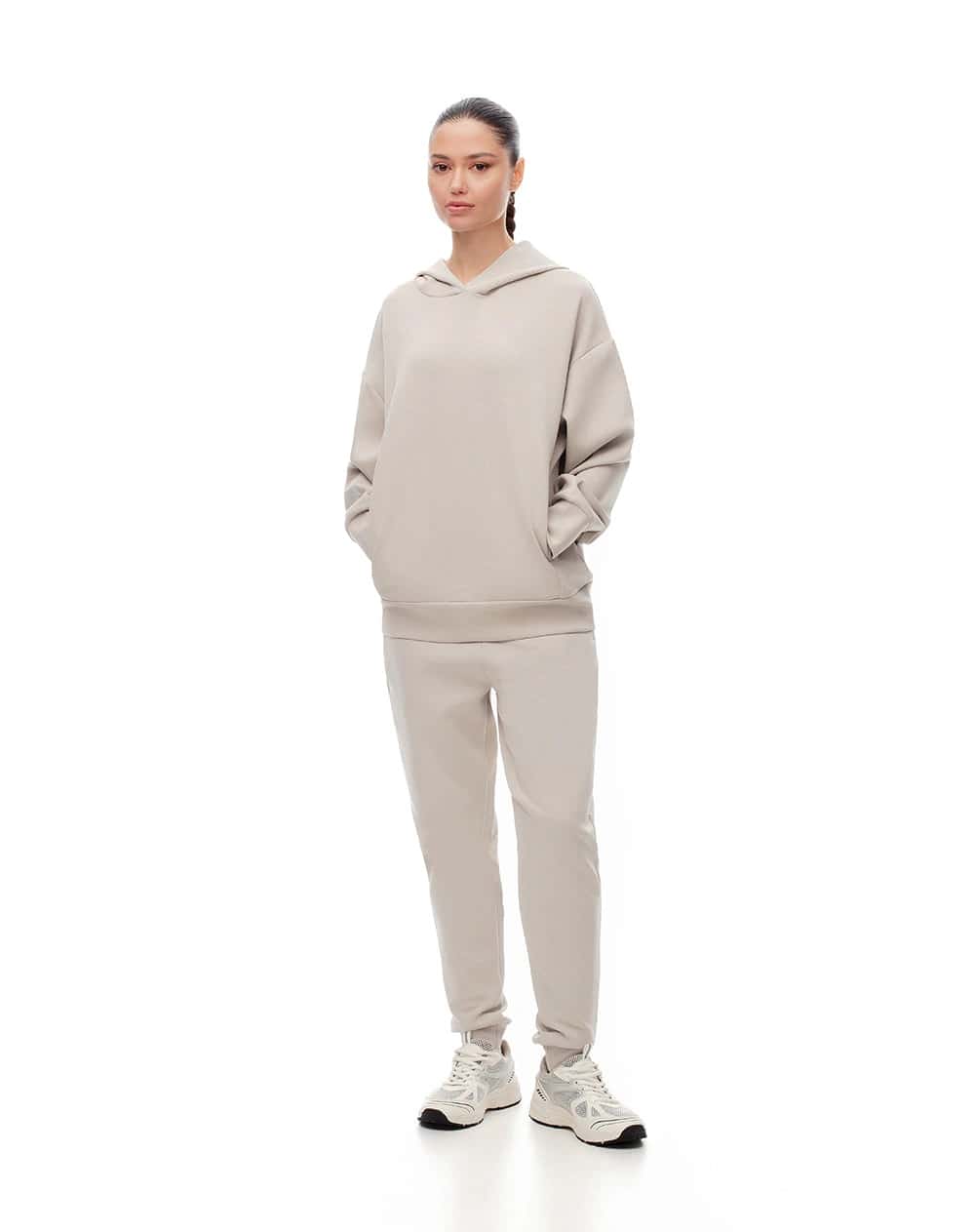 Jogger tiro medio slim arena mujer