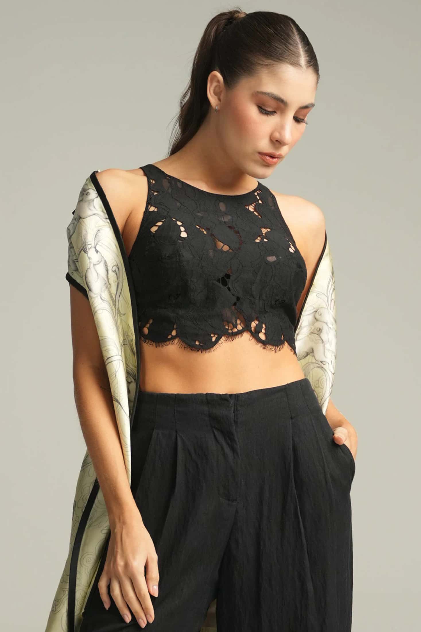 BRASIER HALTER CON ARO ELLIPSE ENCAJE ALGODÓN NEGRO