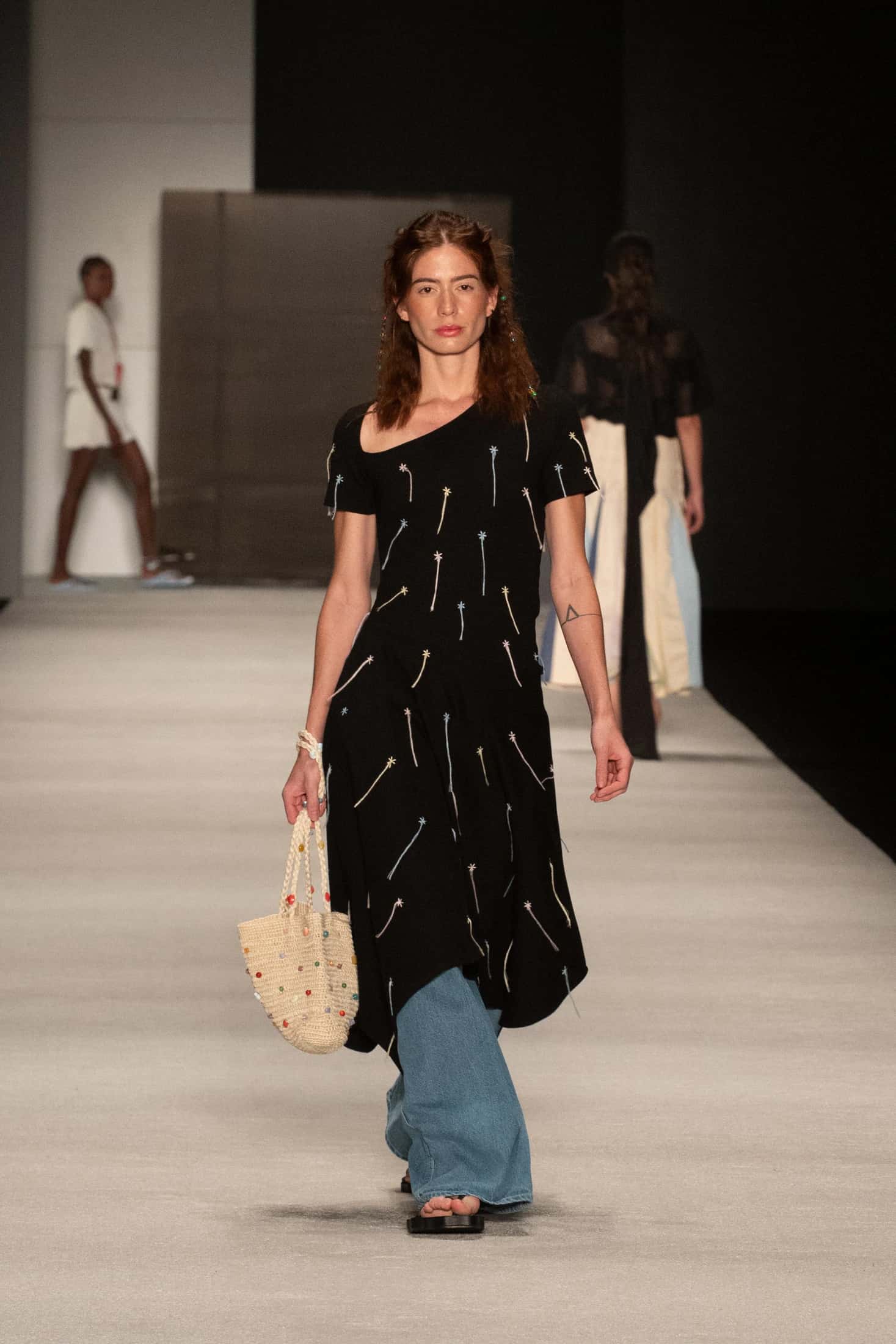 Vestido Midi Estrellado