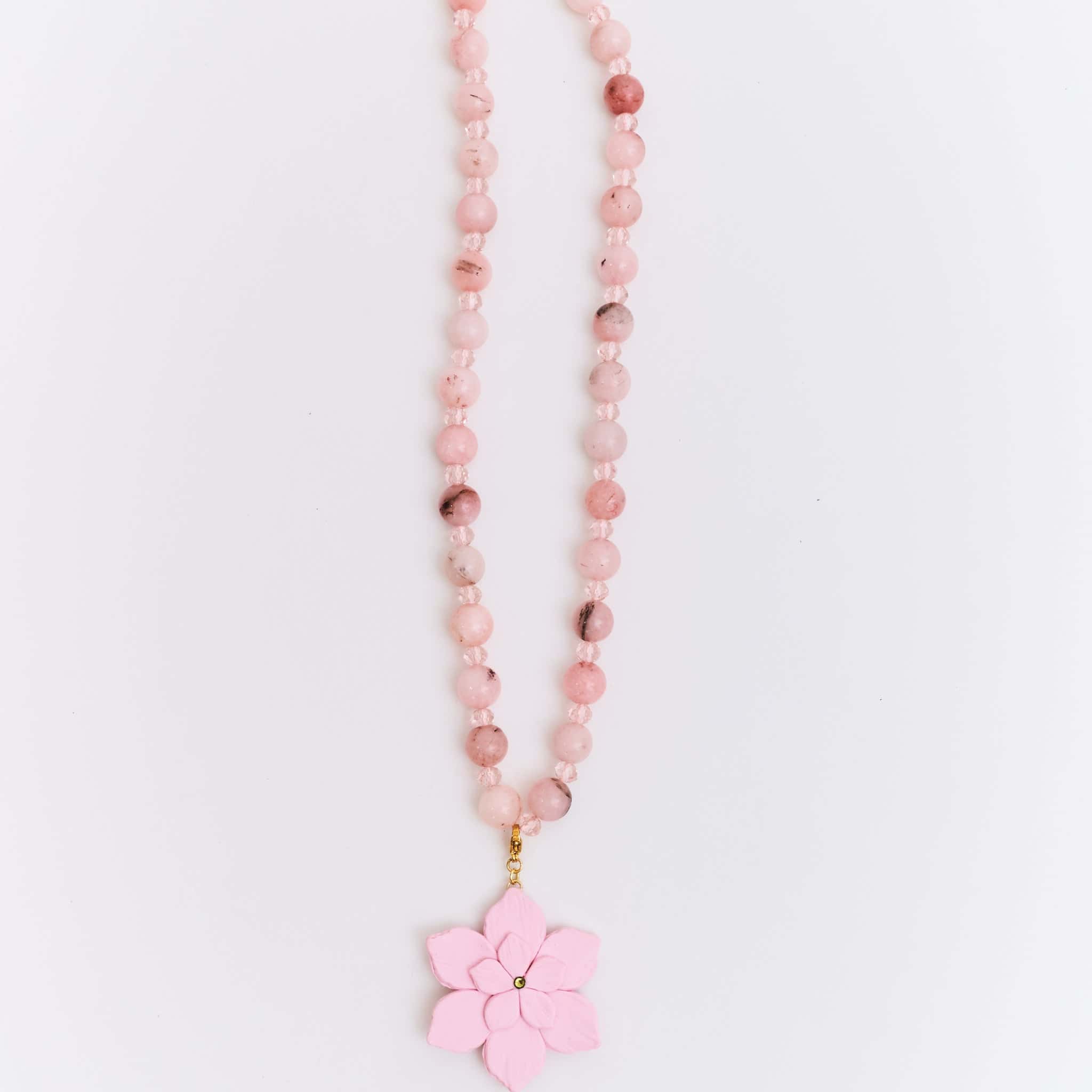 Collar Flor de Ocobo Palo Rosa