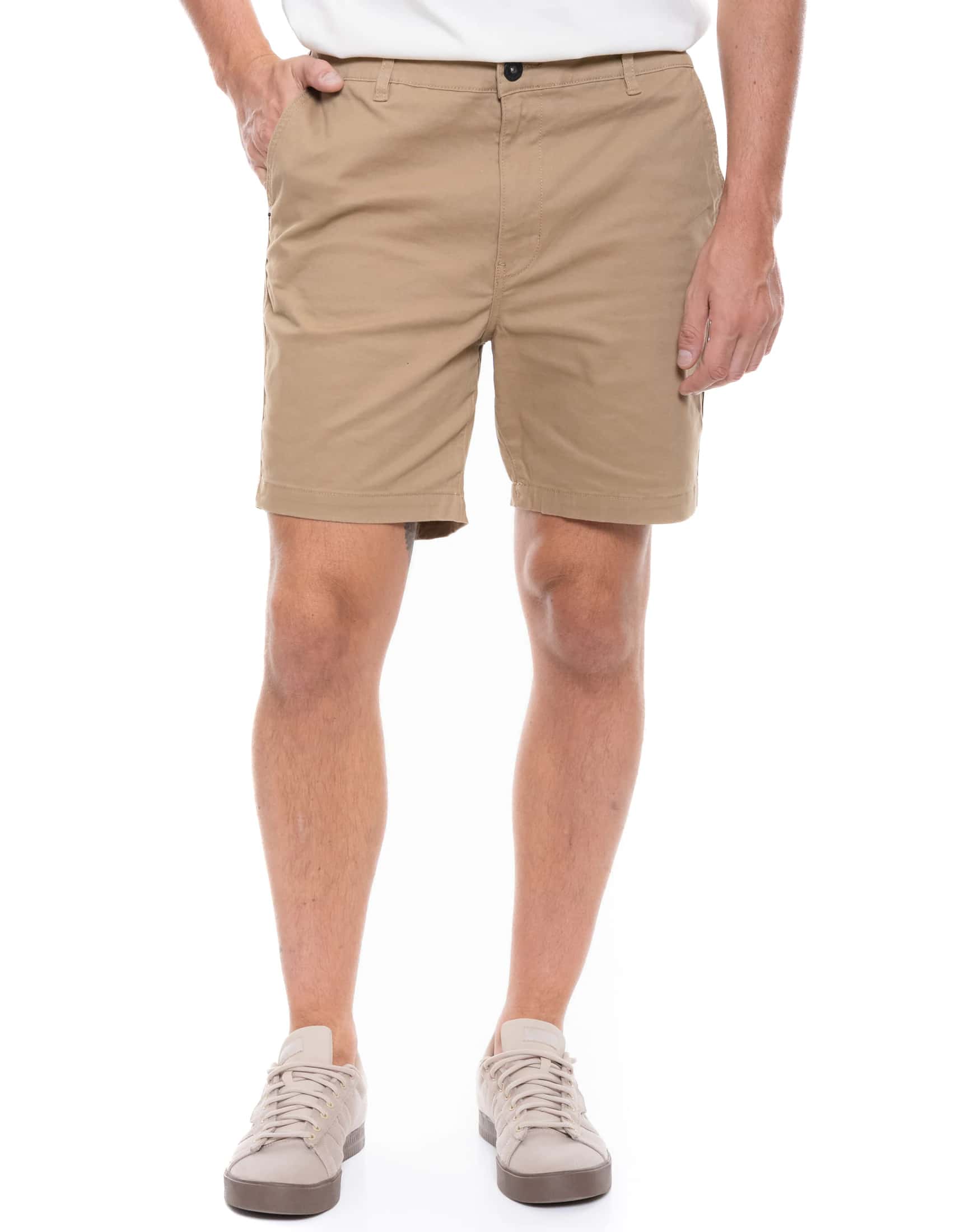 Bermuda En Dril Rígido Tiro Regular