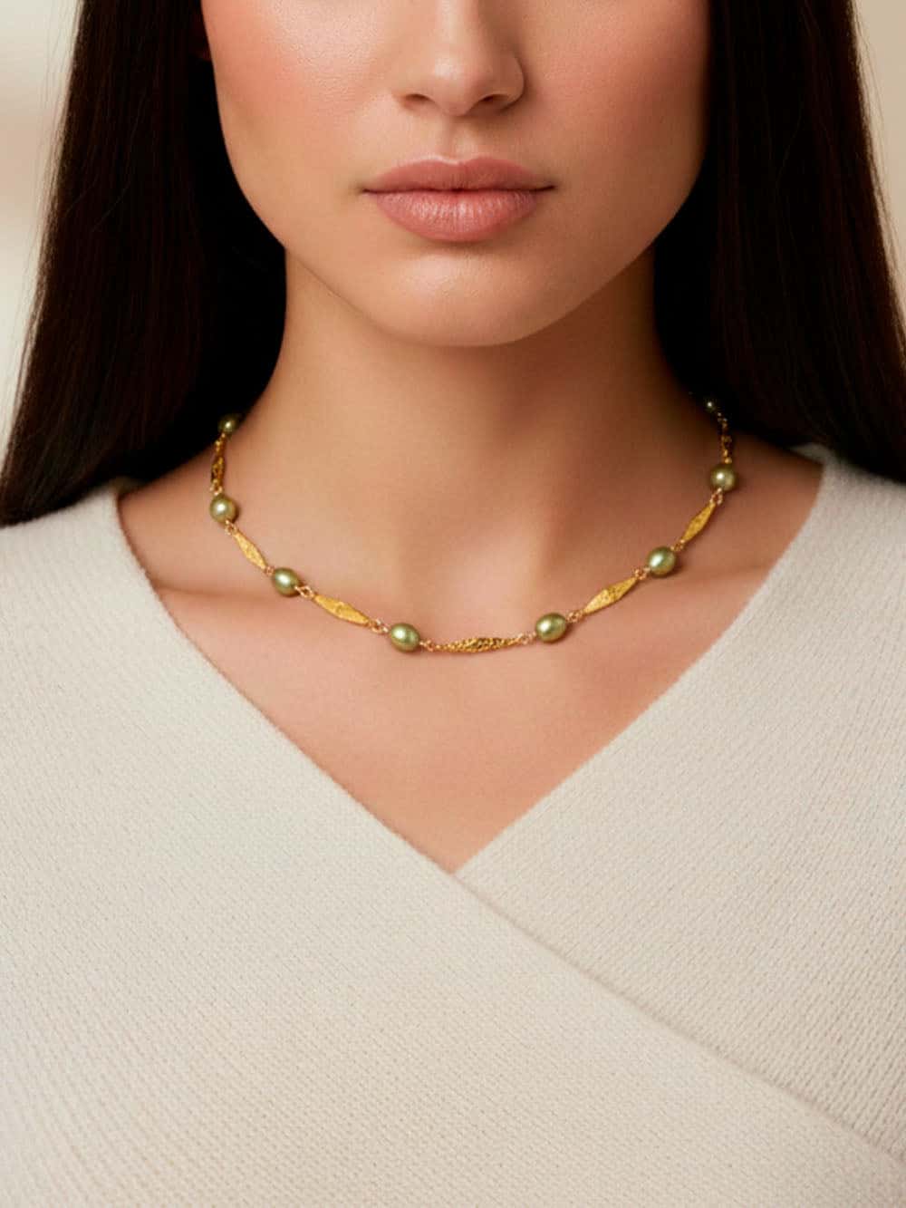 Collar Alas y perlas verde - miniatura 2
