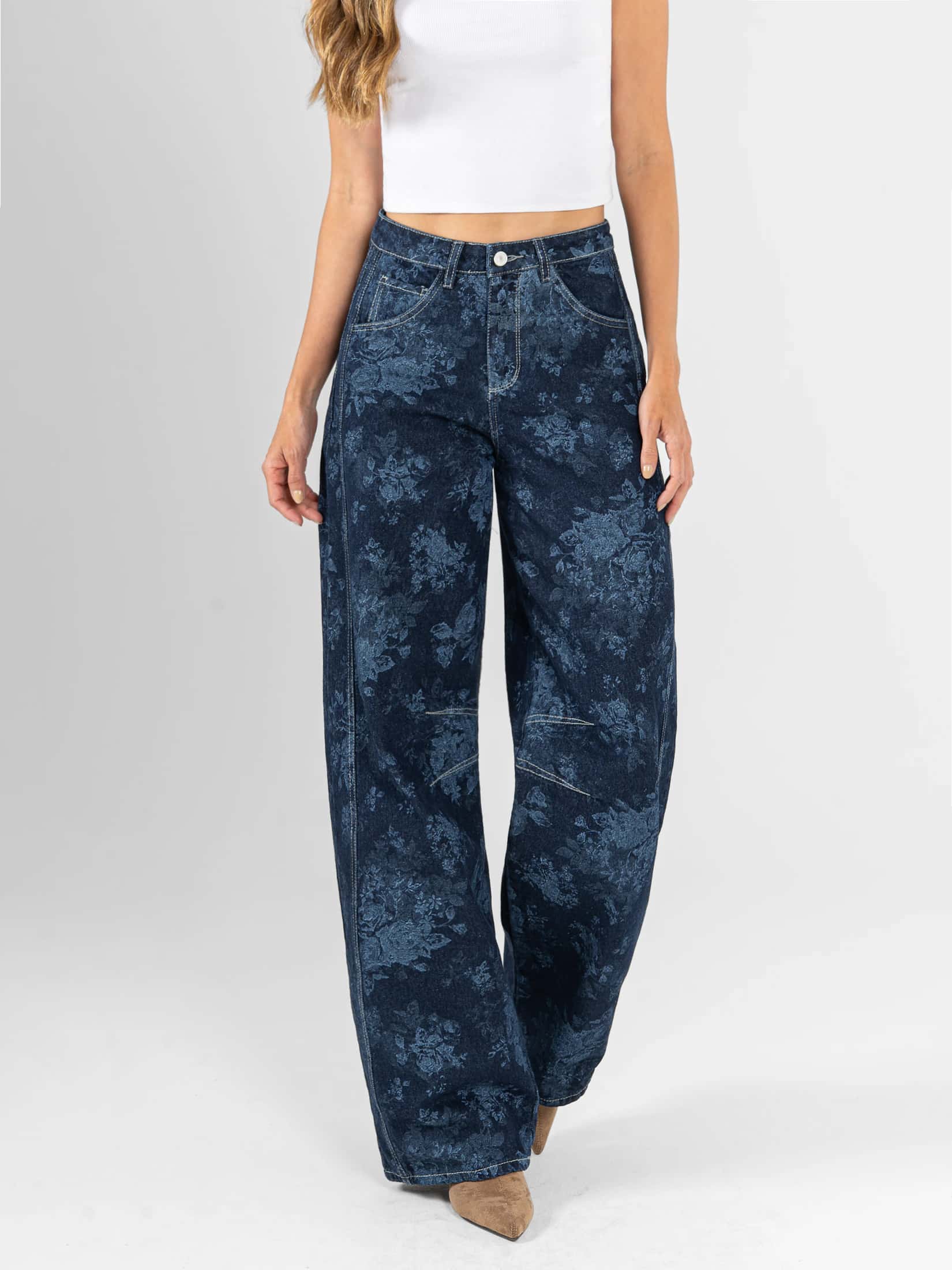 Ref: 066478 Jean wide leg, rígido, tiro alto, detalle de tela estampada, con cortes, tono azul oscuro