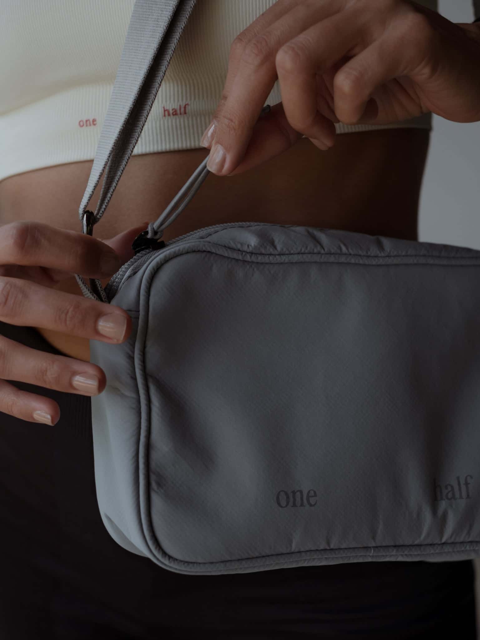 MINI GYM BAG - GRAY