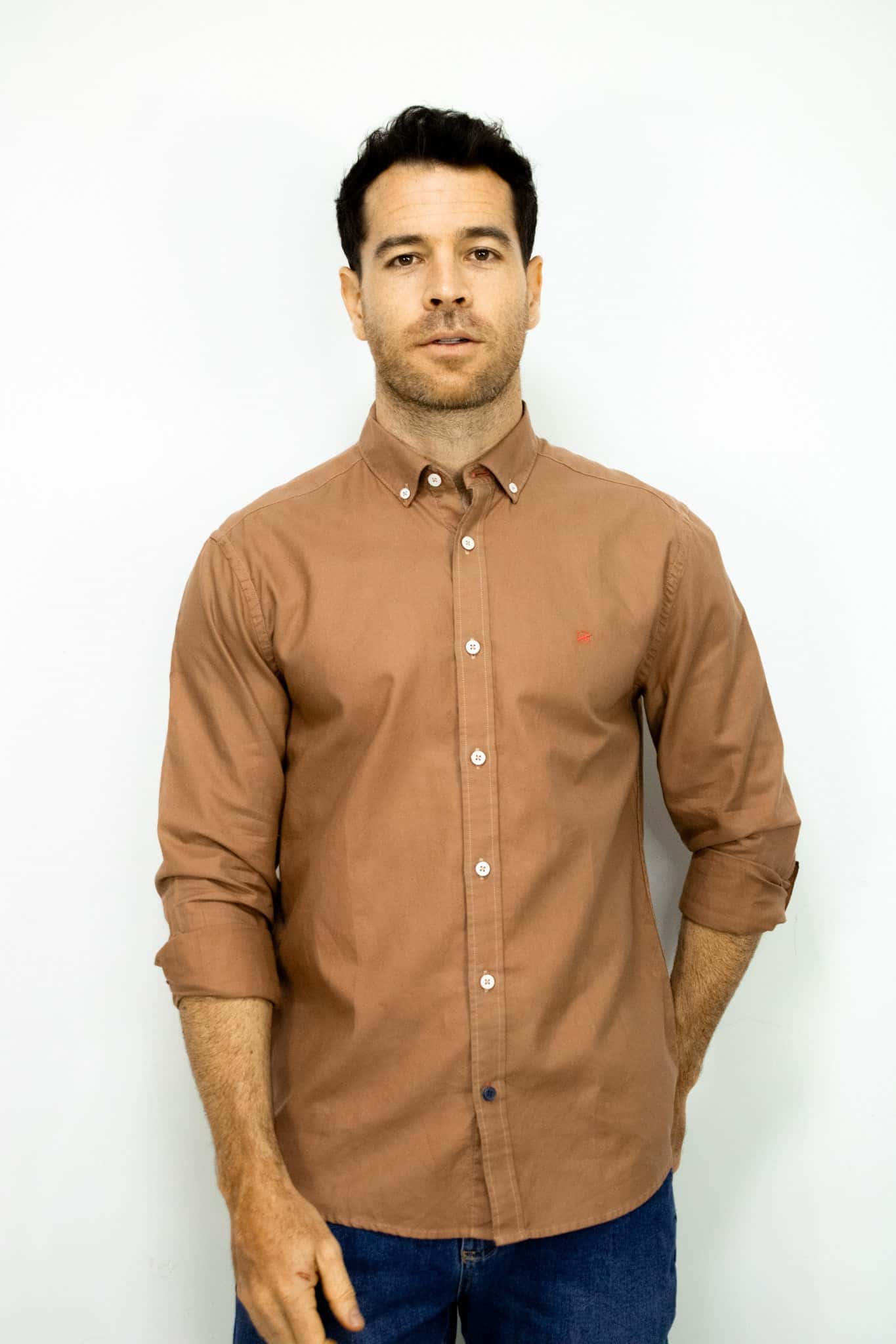 CAMISA OXFORD CAFE PARA HOMBRE