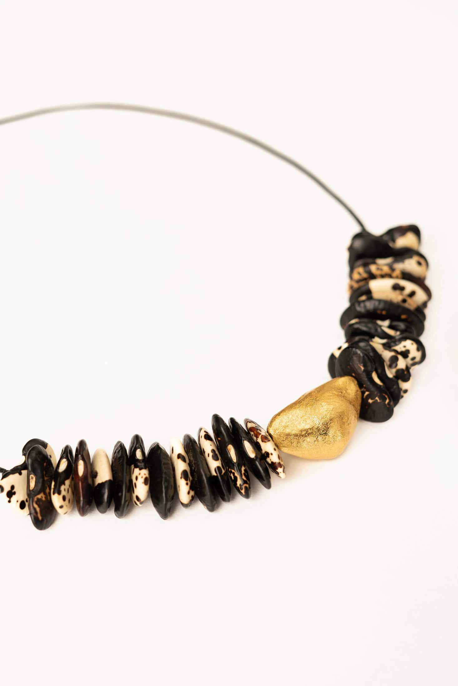 Collar Fruto Fríjol Dálmata