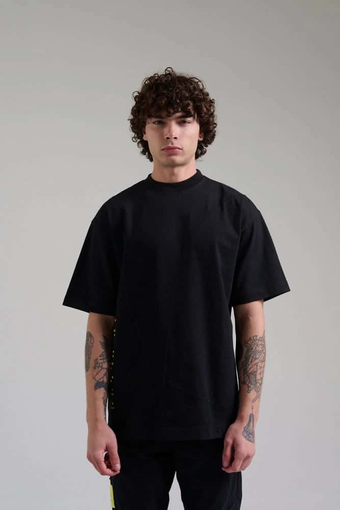 ELECTRIC BLACK T-SHIRT