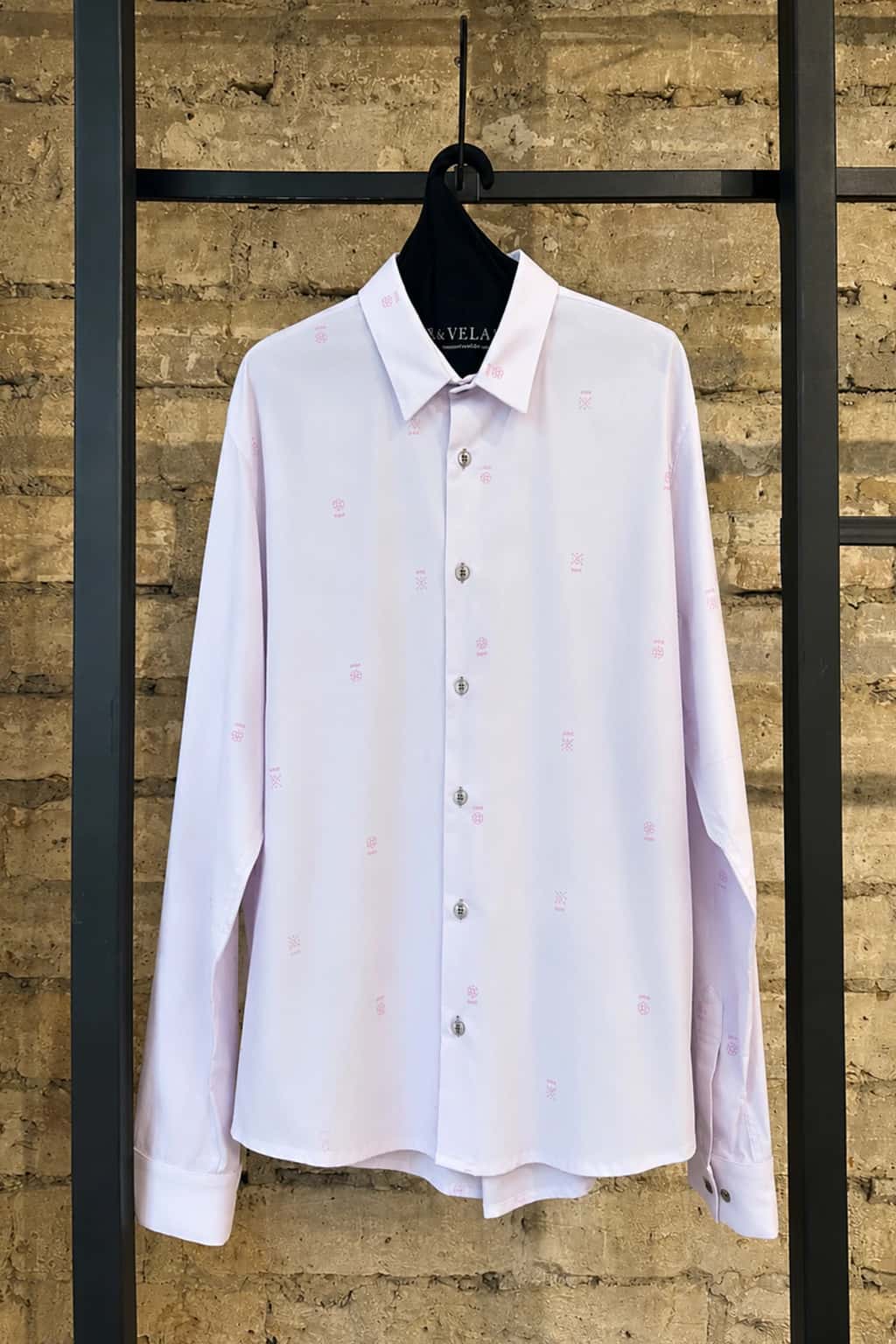 Camisa Para Hombre Manga Larga Lila Claro Símbolos