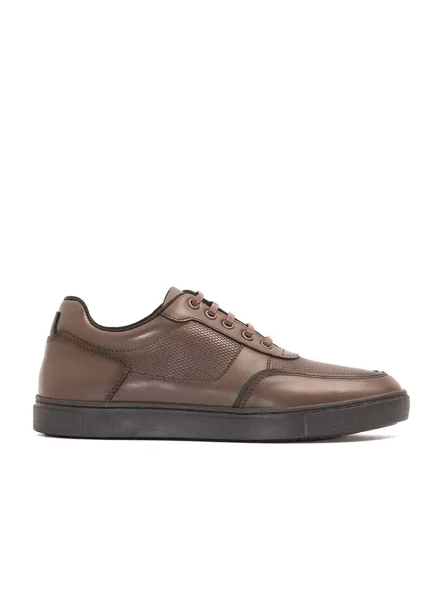 Zapato casual de cuero para hombre en color negro REF ALPE41