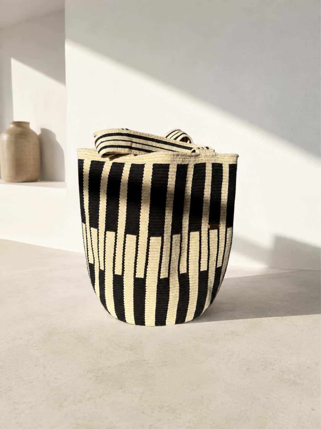 NEREO TOTE BAG