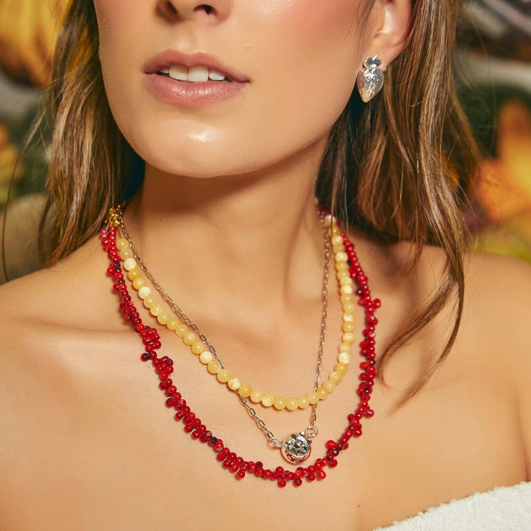 Collar de aragonita amarillo
