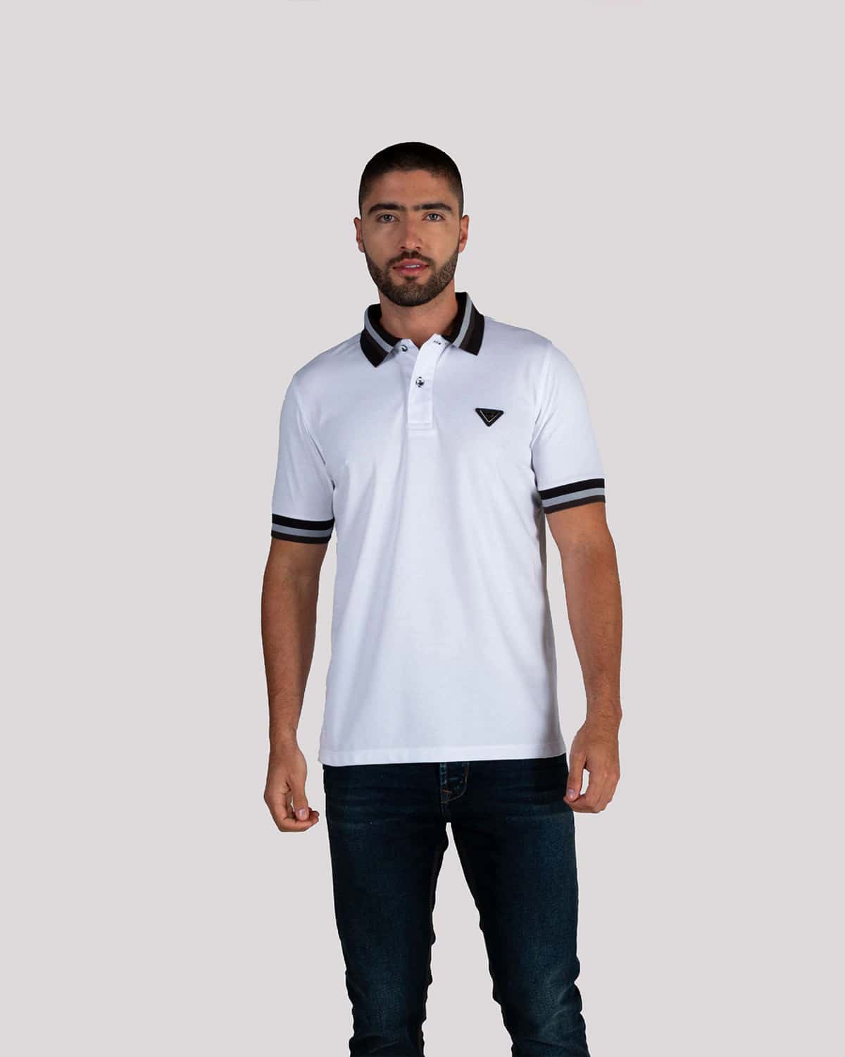 Polo blanca para hombre