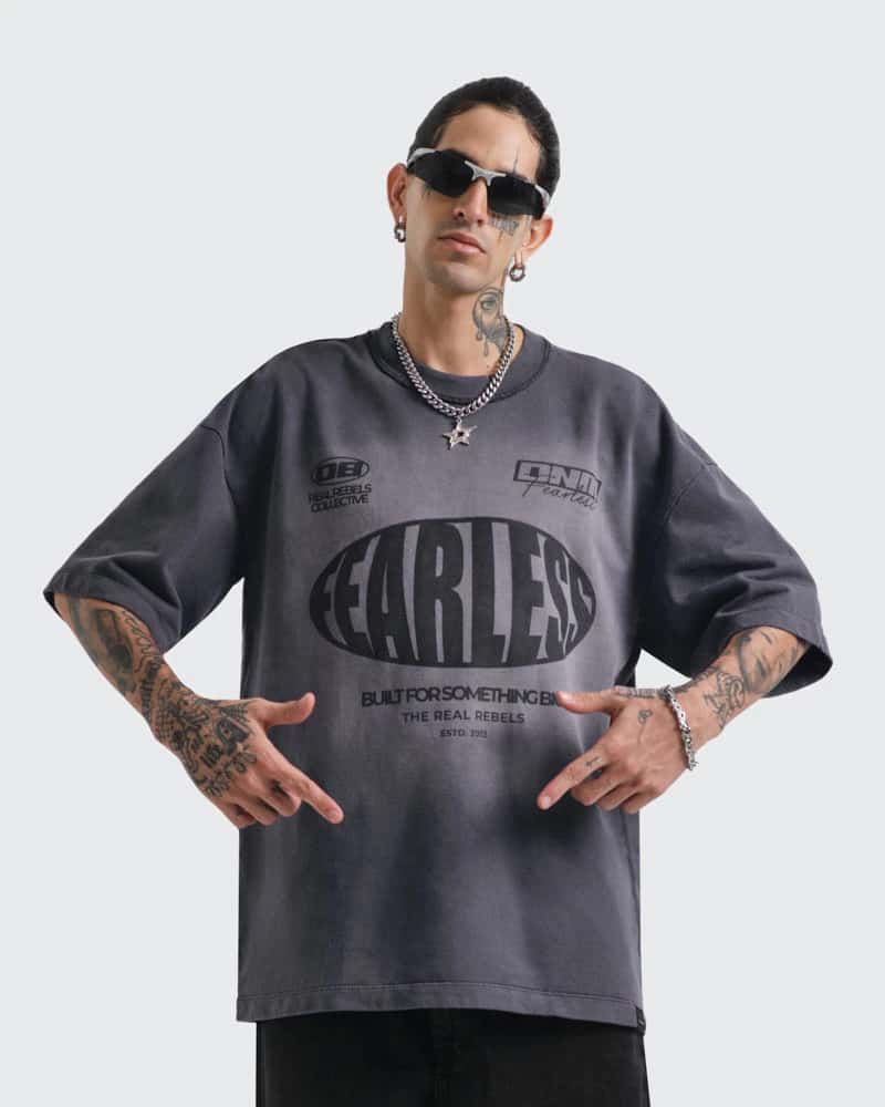 Camiseta Gris Oversize Fearless - miniatura 3