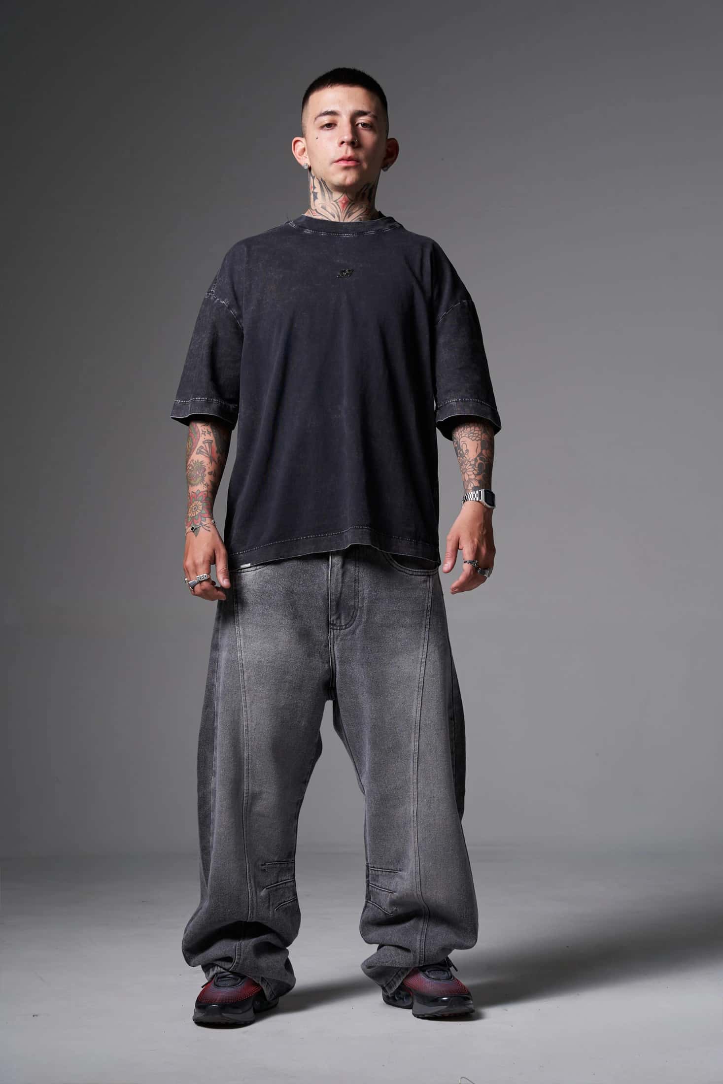 Oversize Acid Wash Negra Placa S - miniatura 5