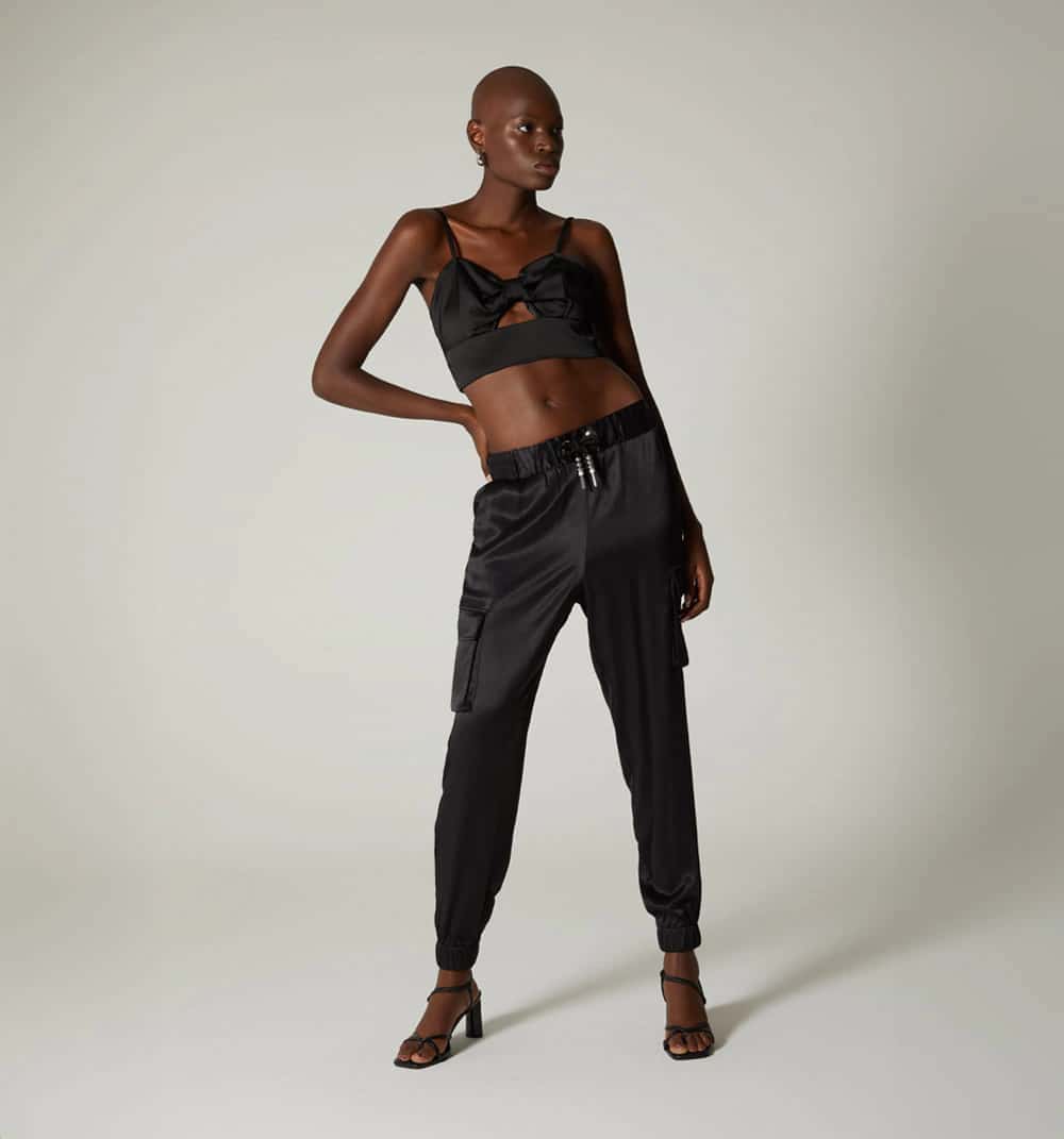 Blusa crop tiras