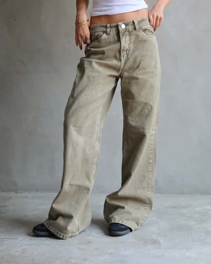 JEAN WIDE LEG FIT WASHED VERDE