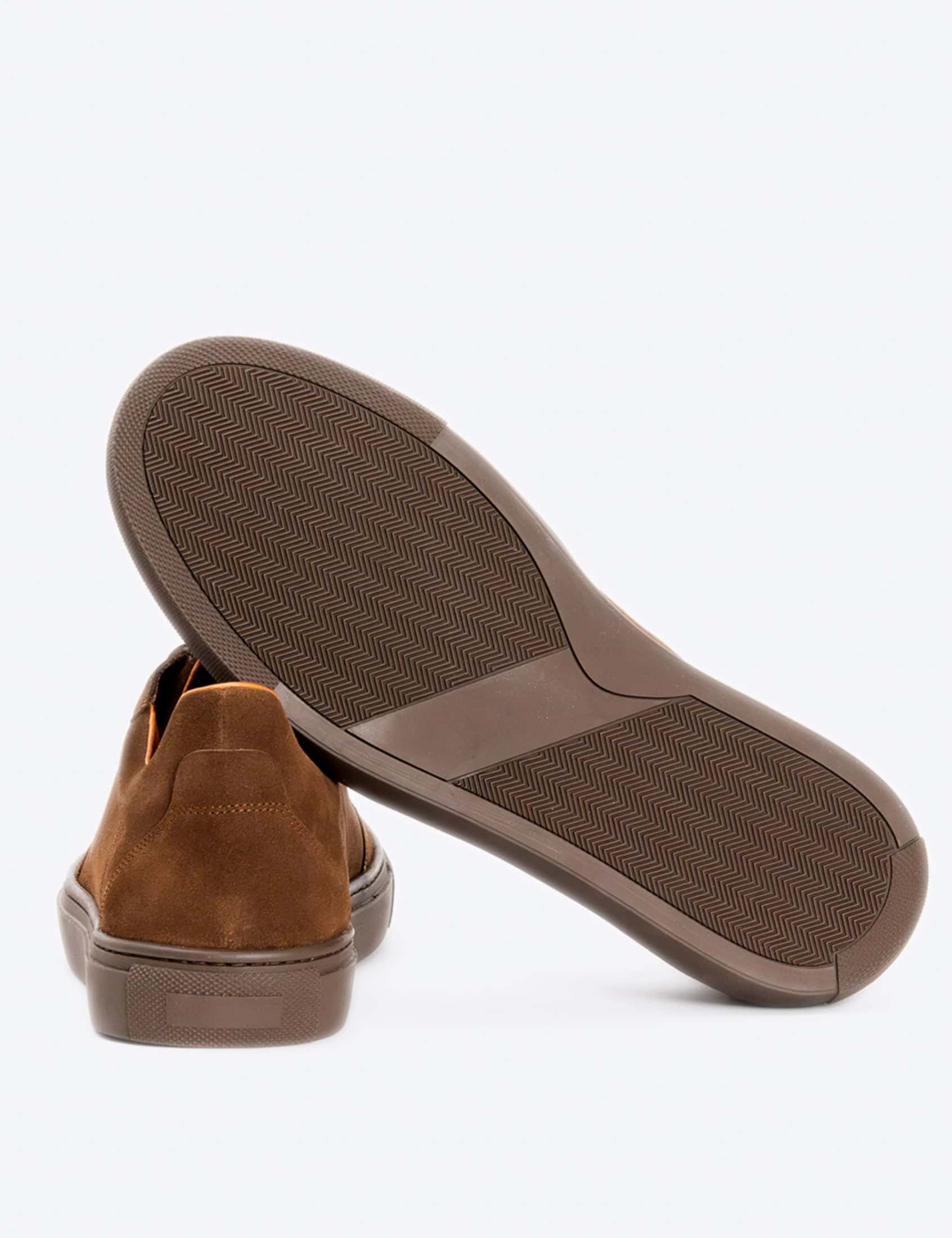 SNEAKER ESTOCOLMO CHOCOLATE - miniatura 4