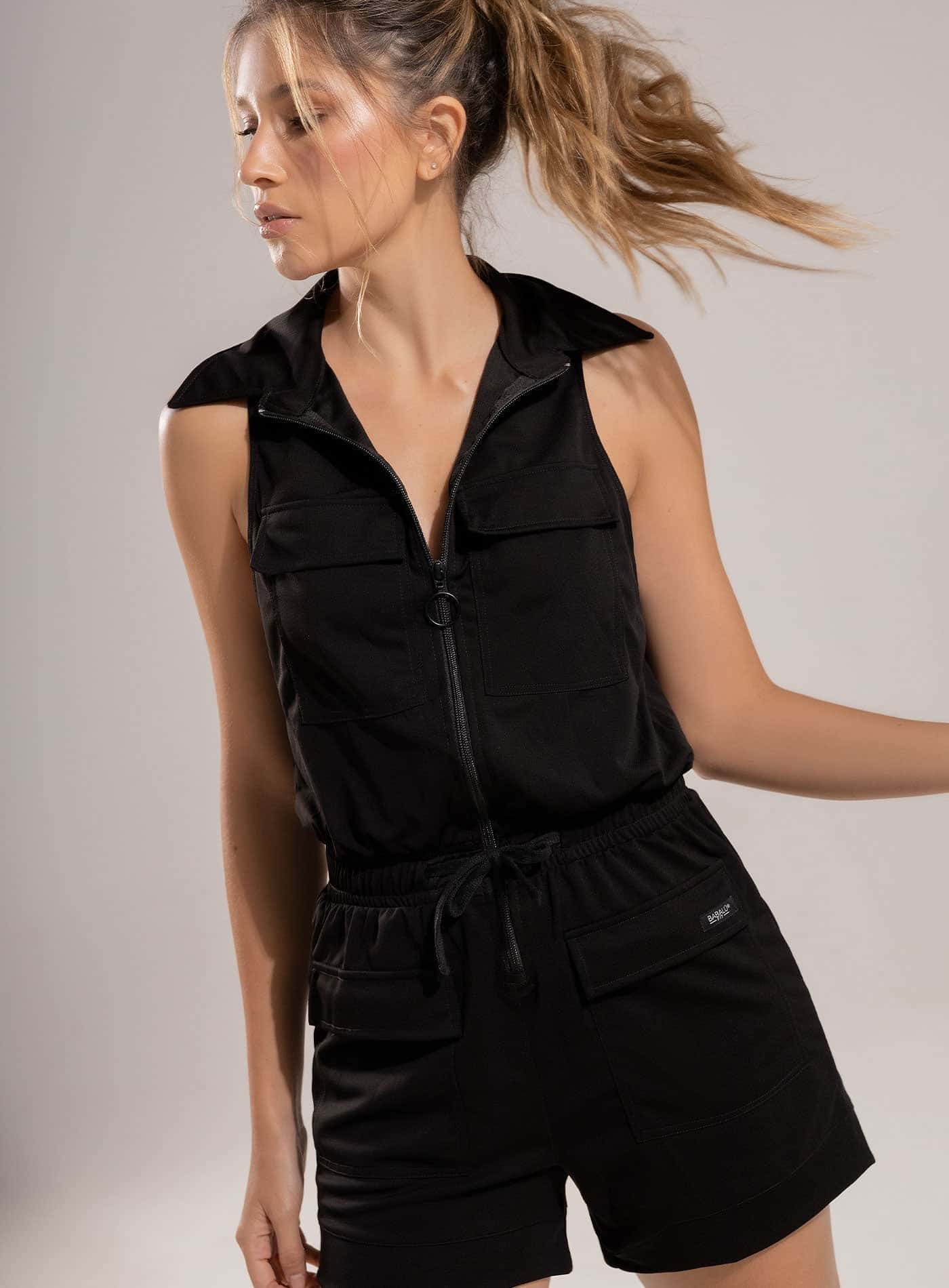 ENTERIZO CASUAL CON CUELLO CAMISERO